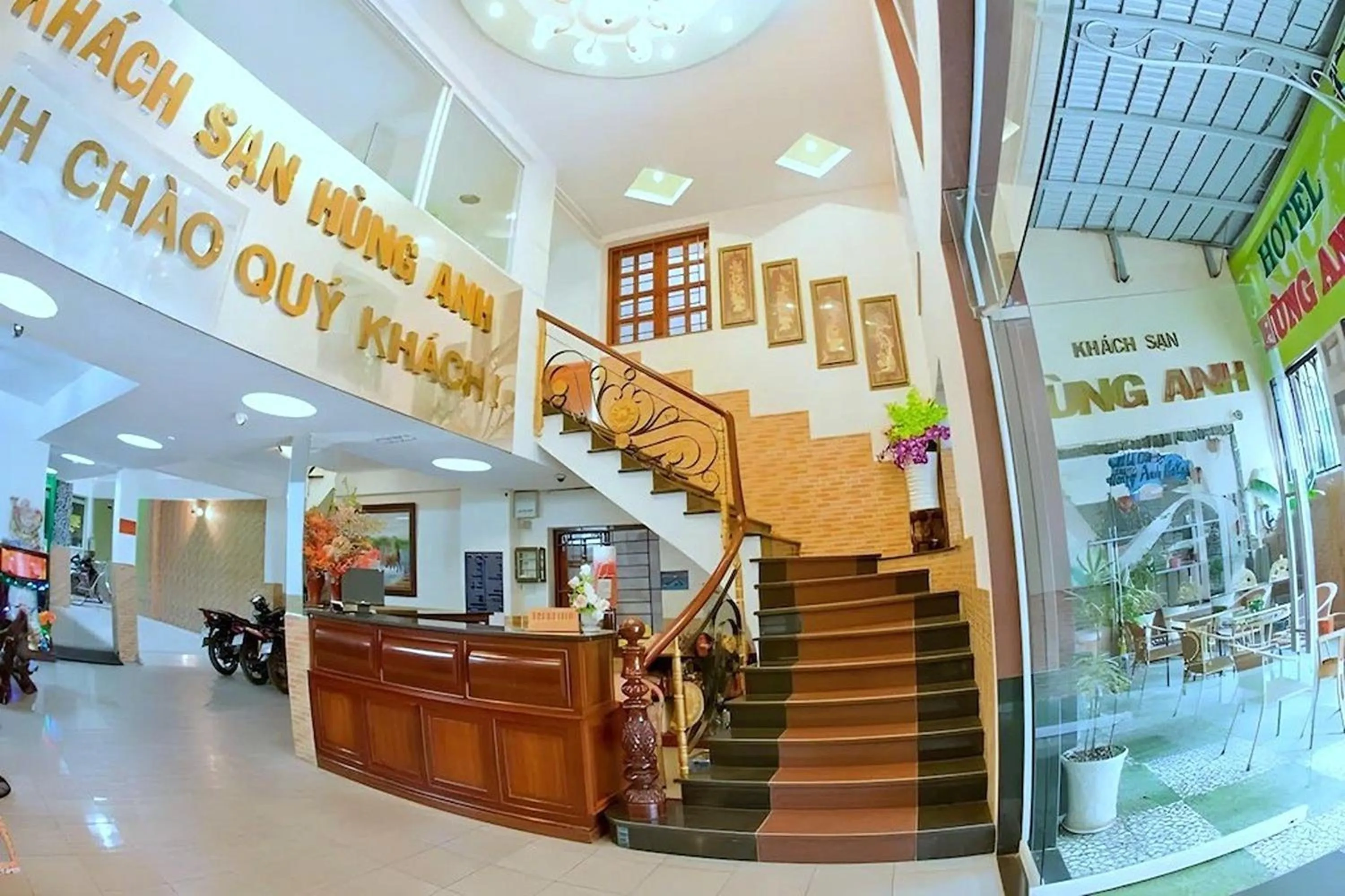 Lobby or reception in Hung Anh Hotel