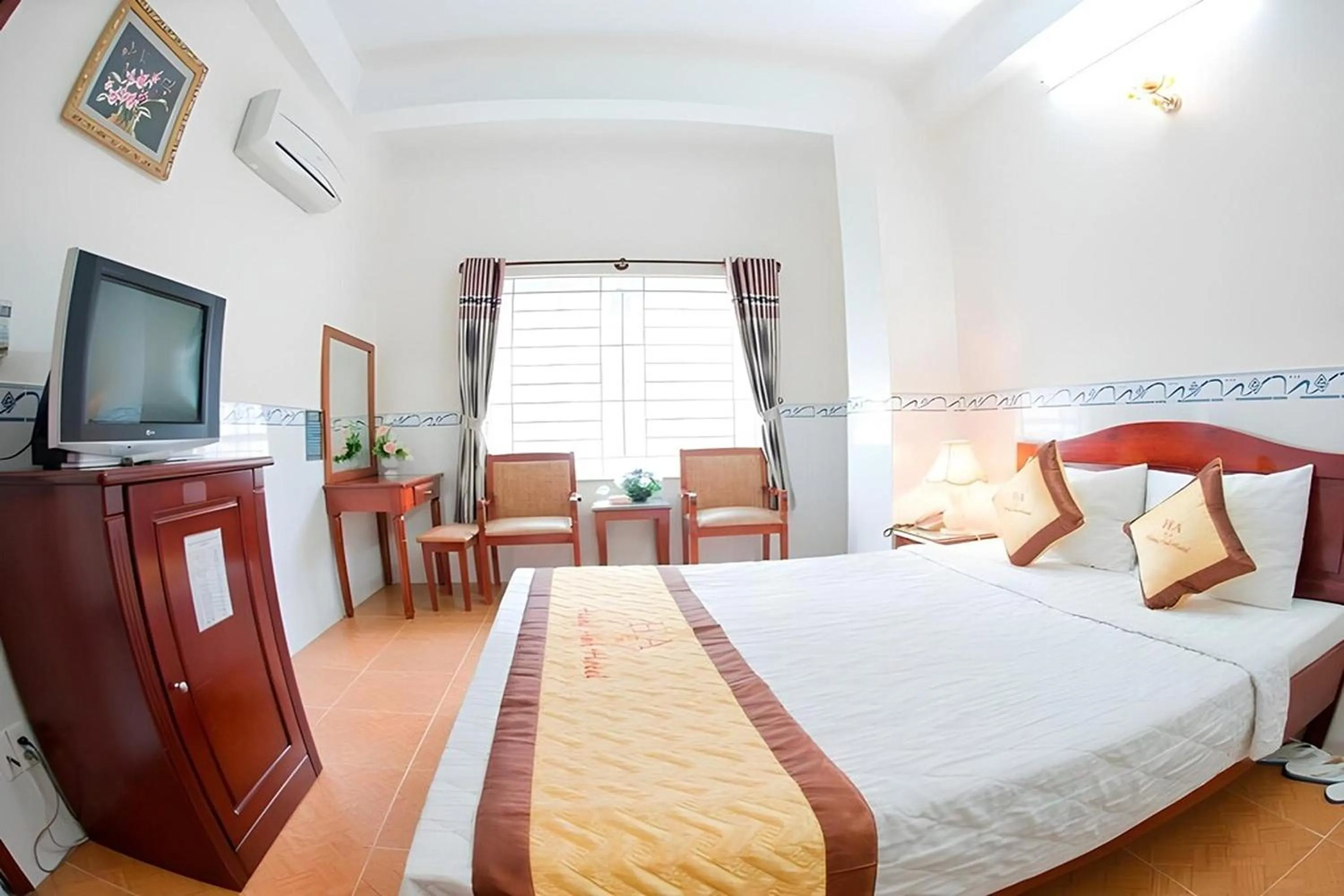 Bed in Hung Anh Hotel