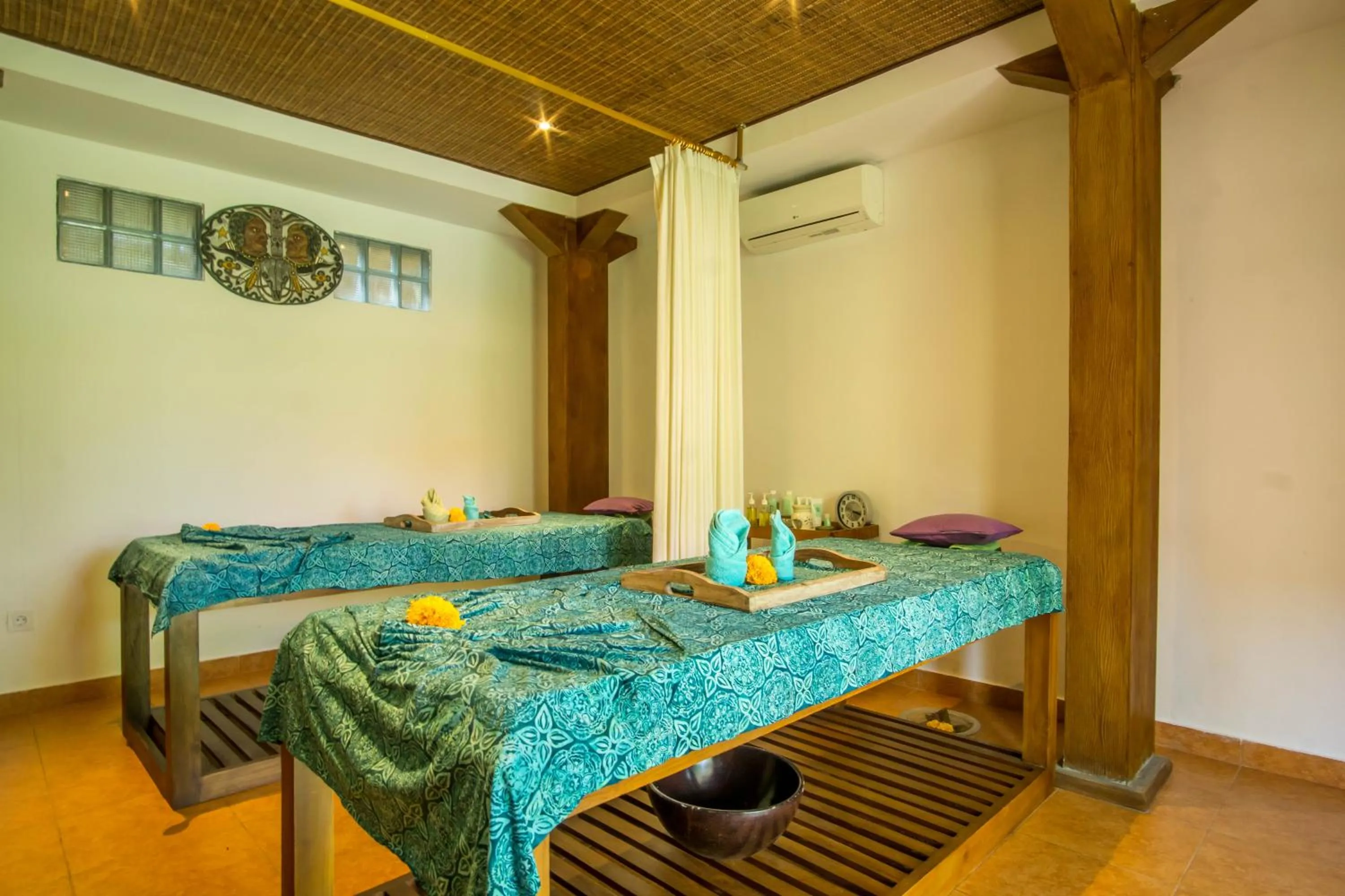 Massage, Bed in Villa Sonia Ubud
