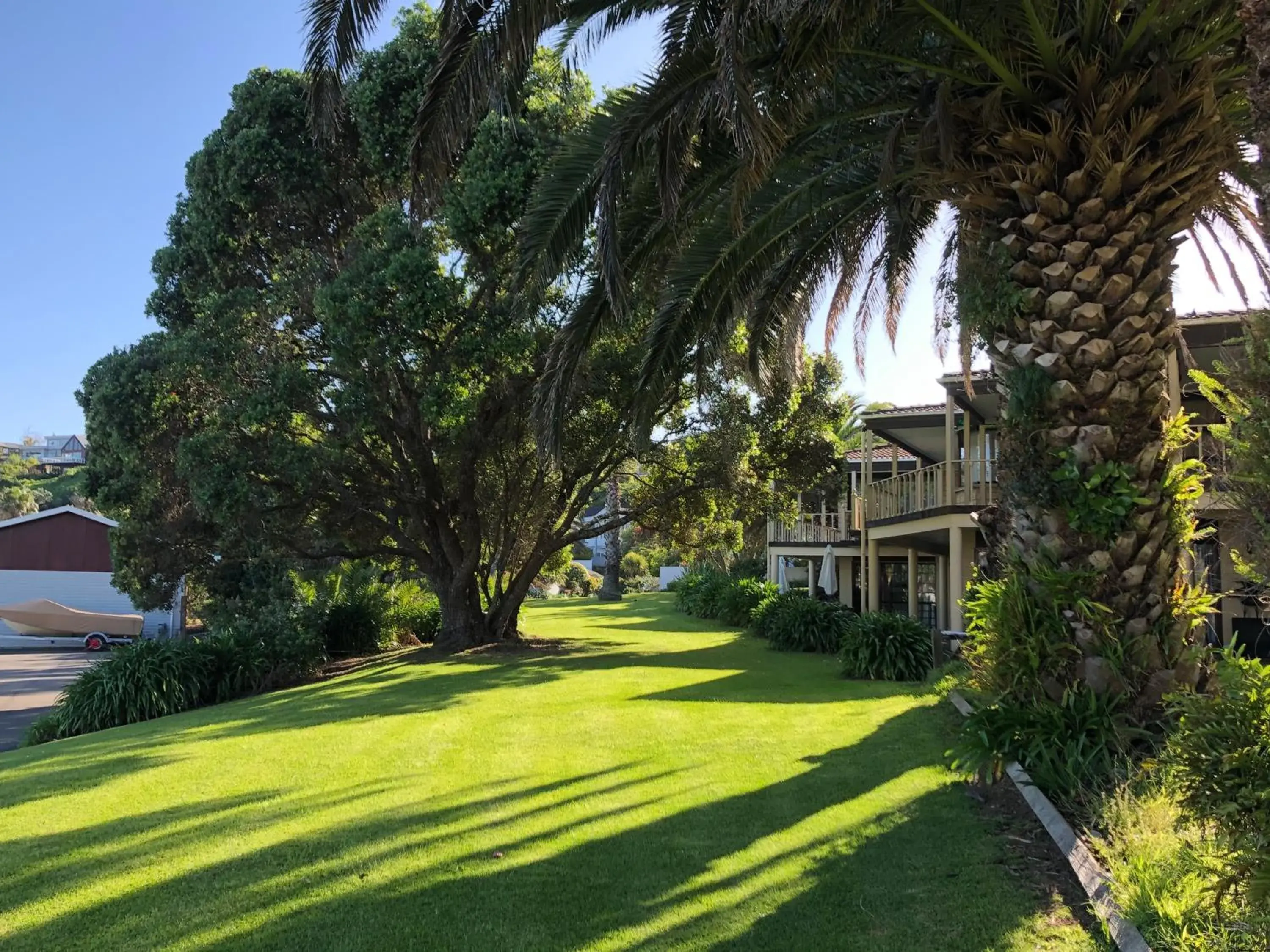 Property Building in Half Moon Bay Motel