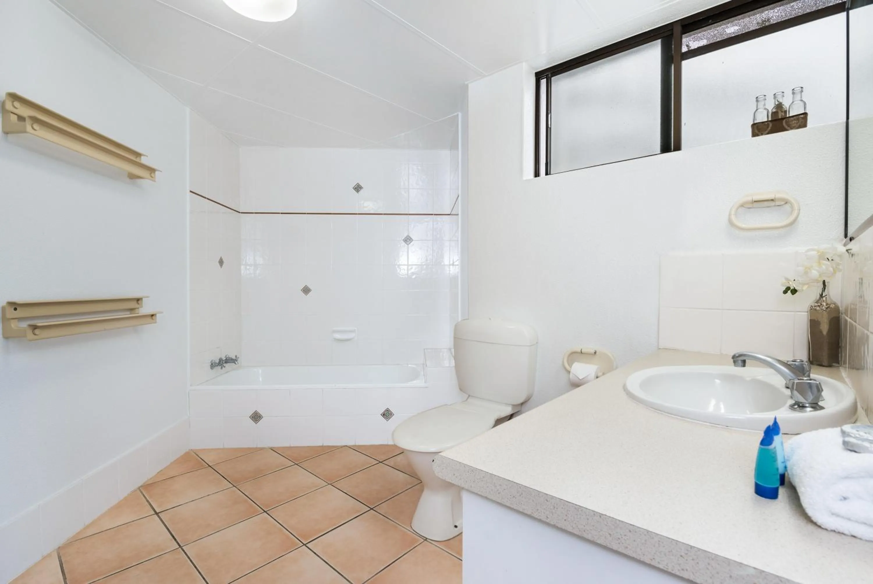 Bathroom in Alexandria Apartments