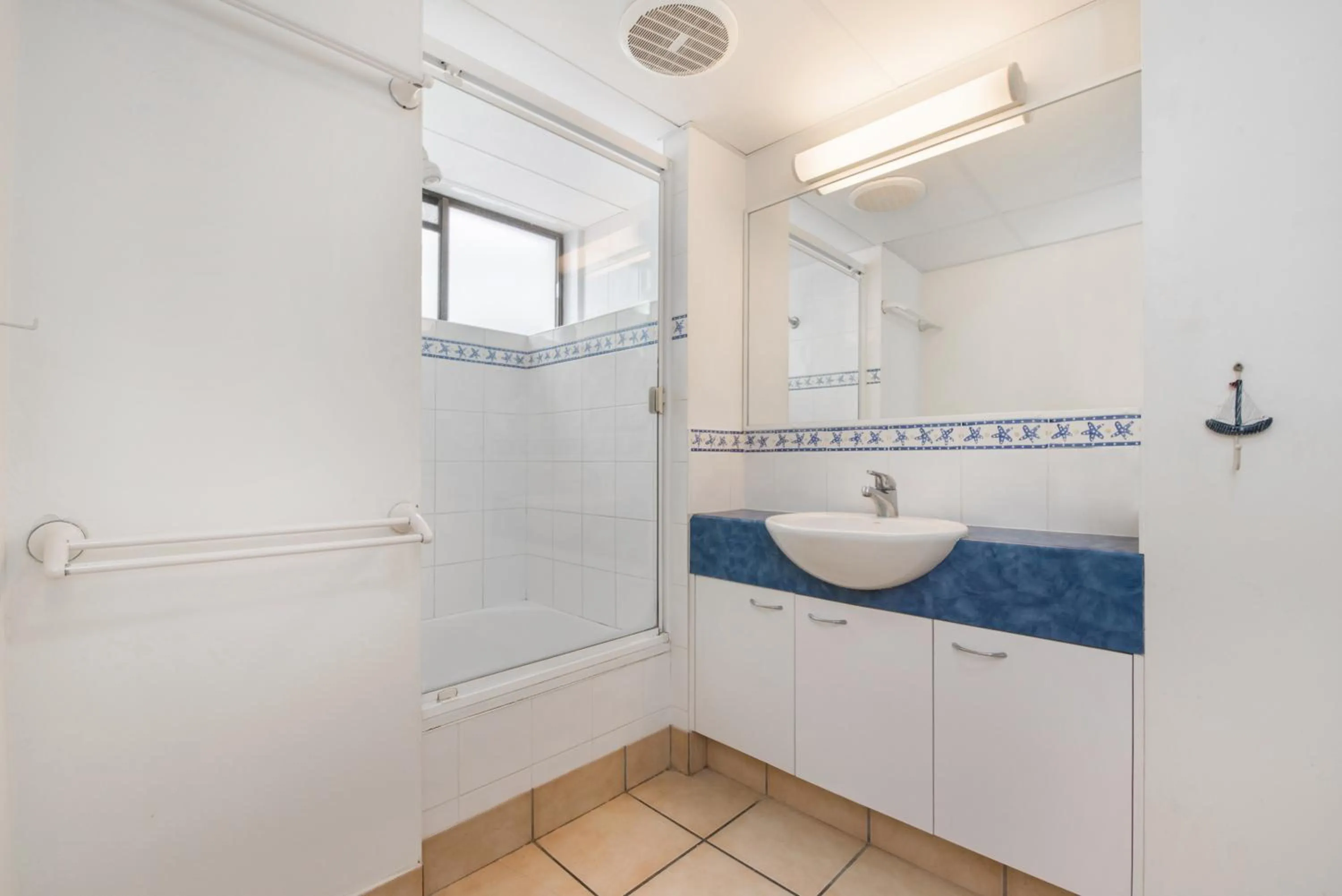 Bathroom in Alexandria Apartments