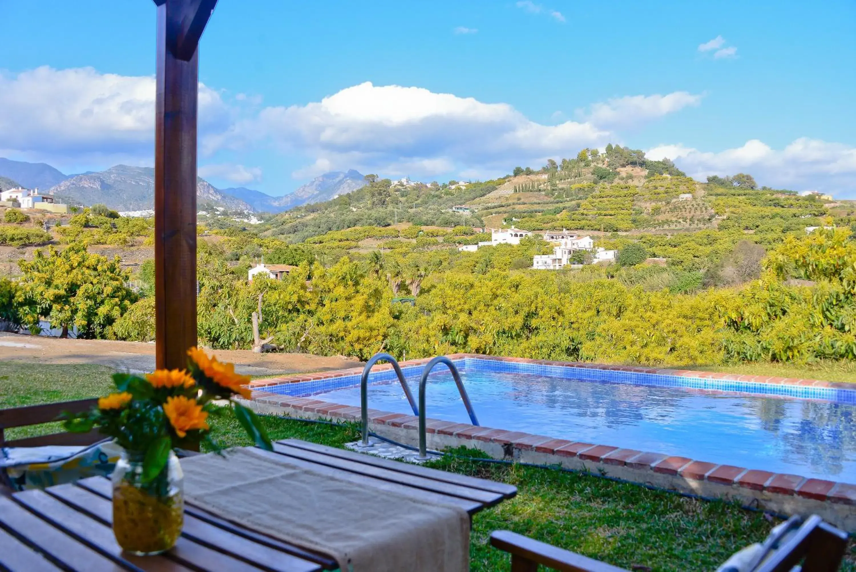 Two-Bedroom House in Casa entre Nerja y Frigiliana Two-Bedroom House in Casa entre Nerja y Frigiliana