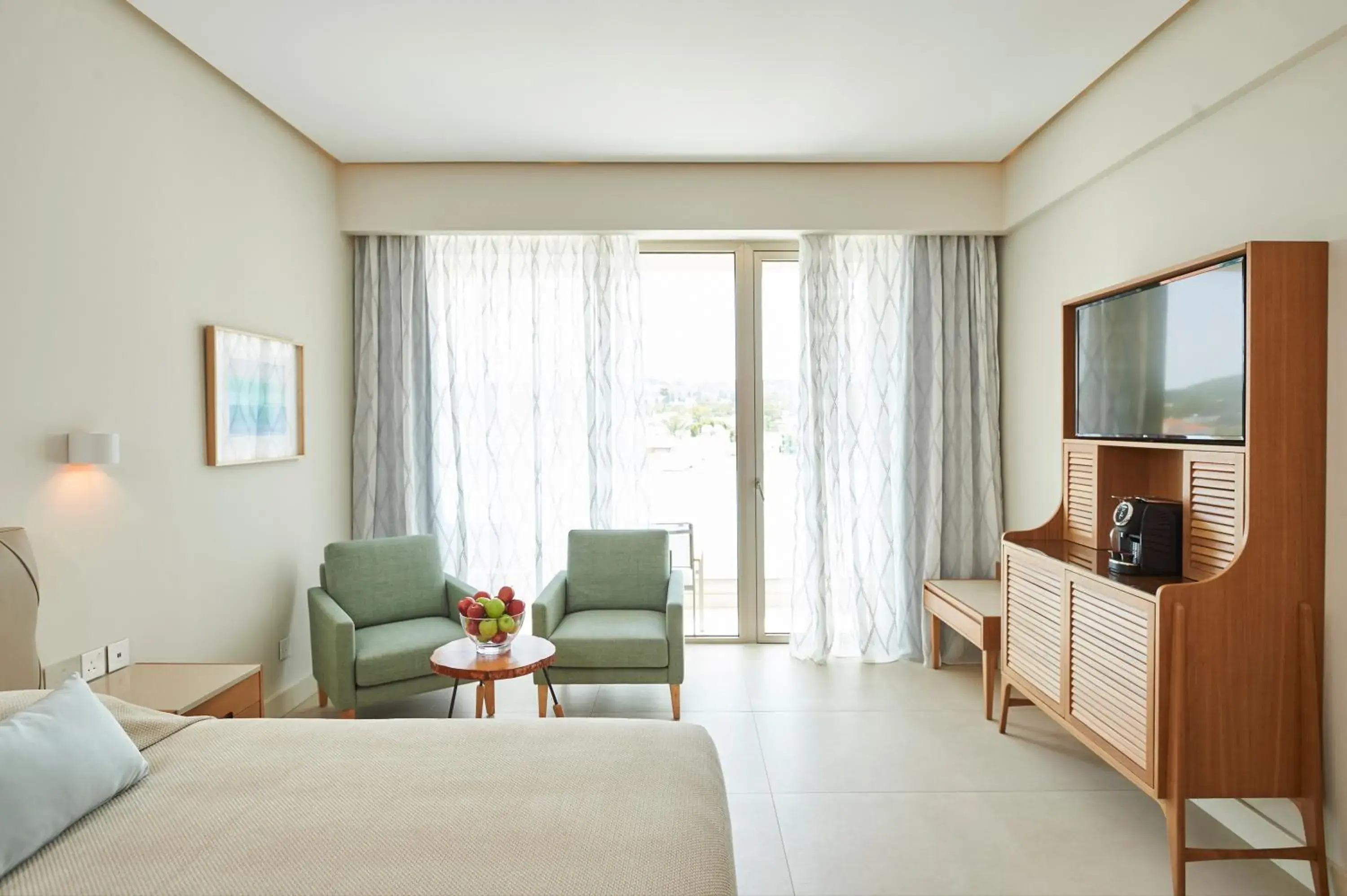 Seating area, Bed in Sunrise Jade - Adults Only Seating area, Bed in Sunrise Jade - Adults Only