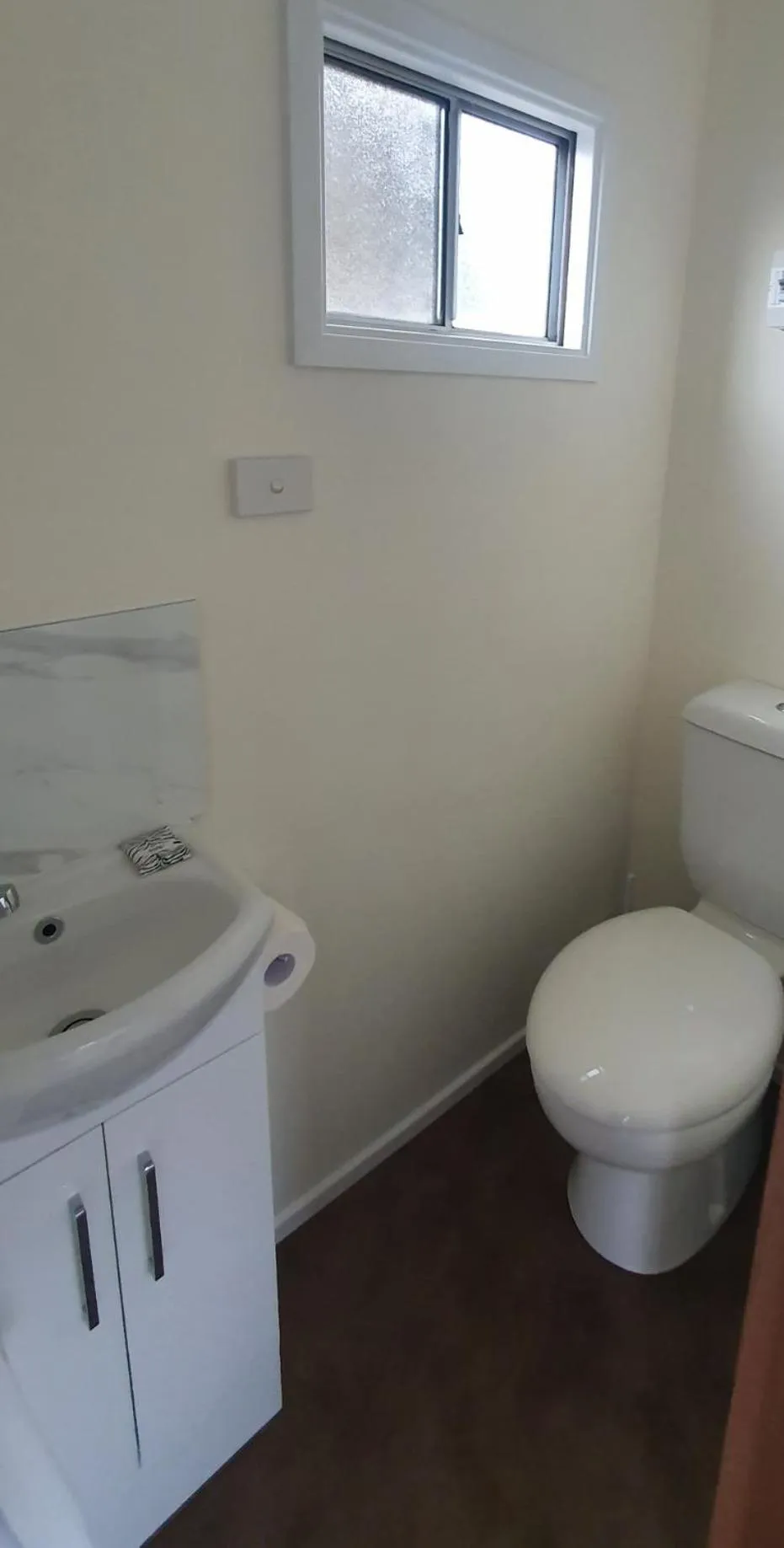 Toilet in Batemans Bay Holiday Park & Hostel