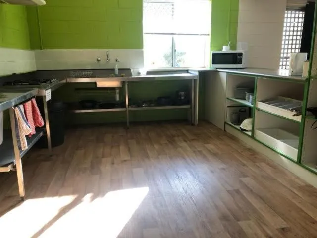 Batemans Bay Holiday Park & Hostel