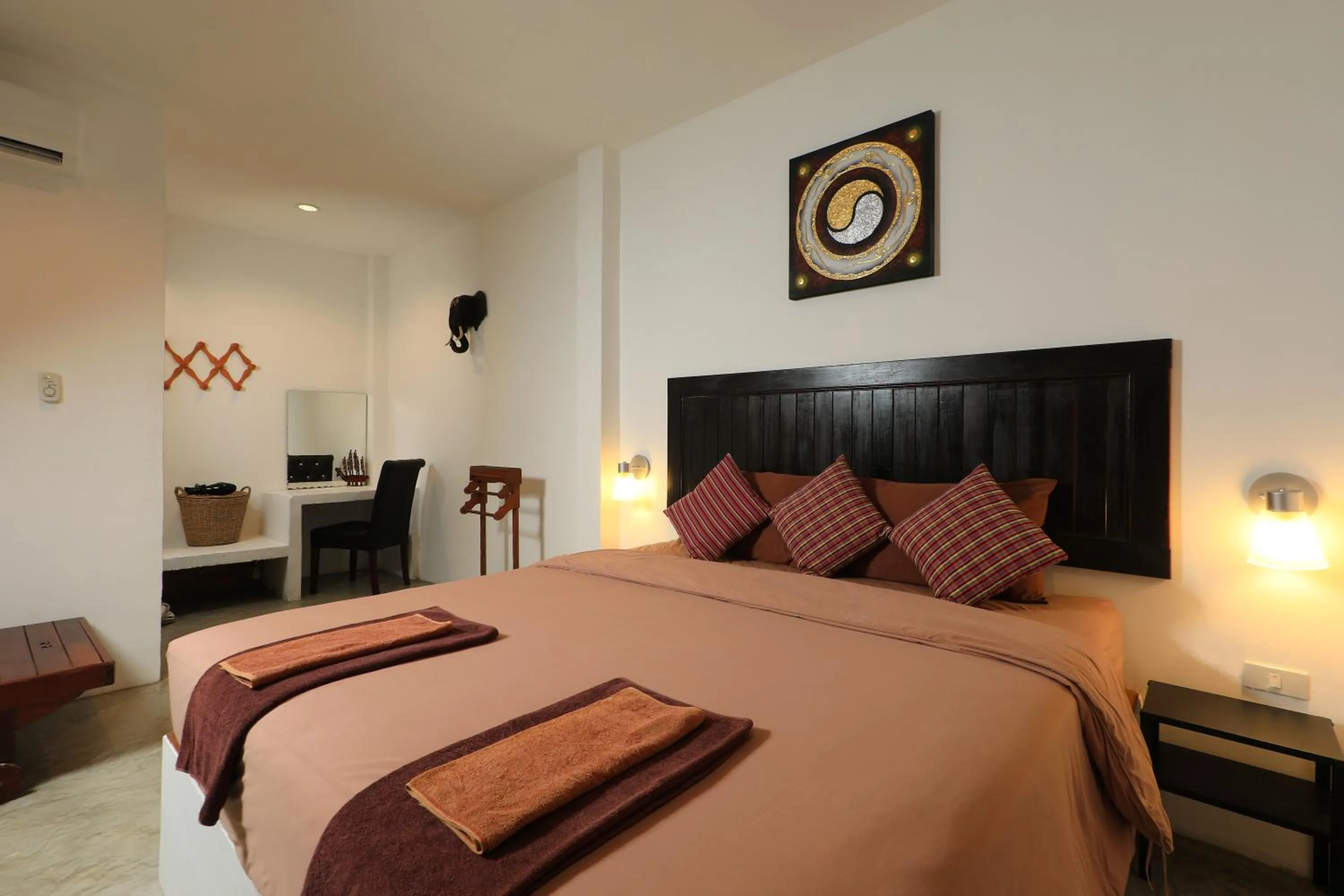 Bedroom, Bed in The Cove Phi Phi