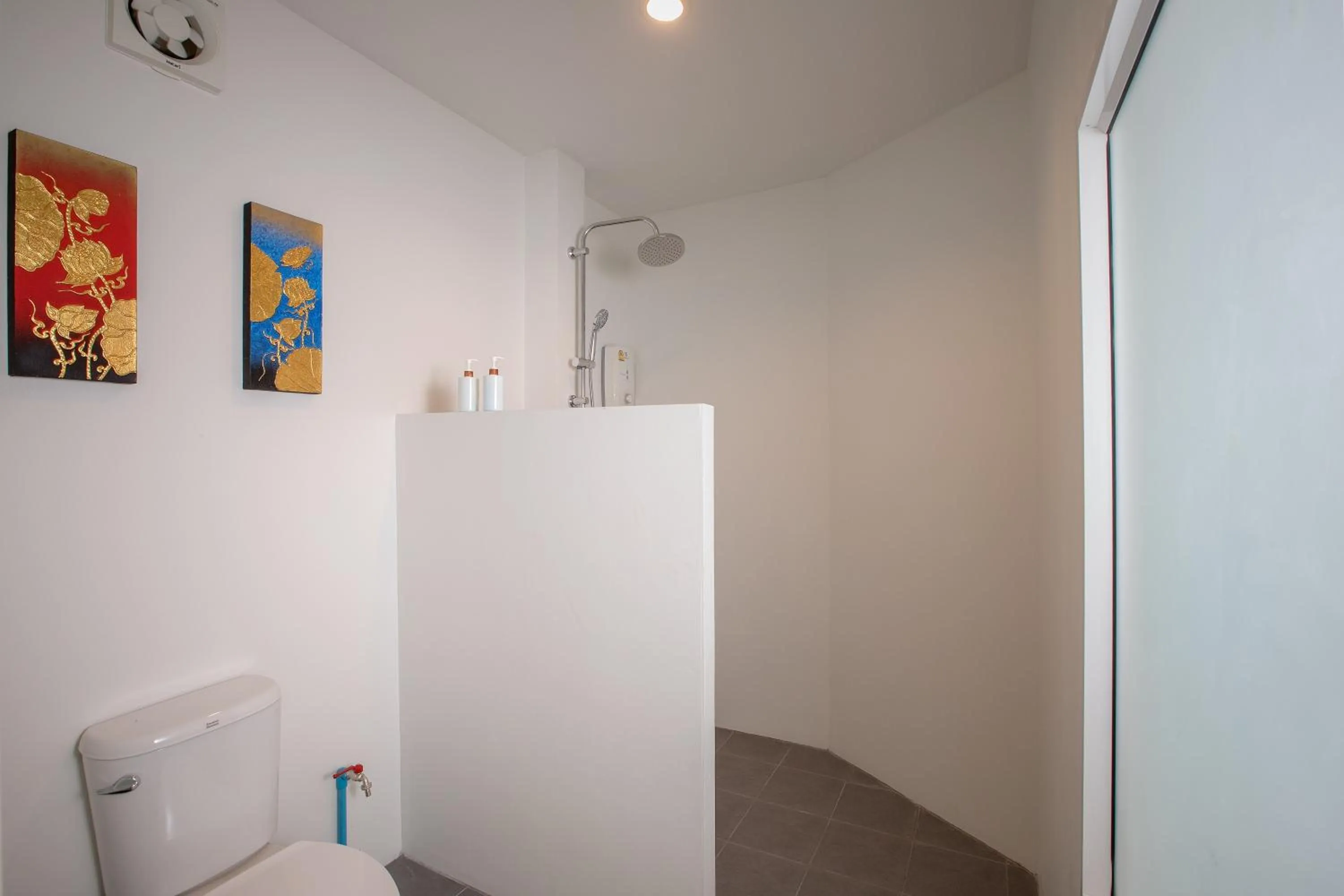 Bathroom in The Cove Phi Phi