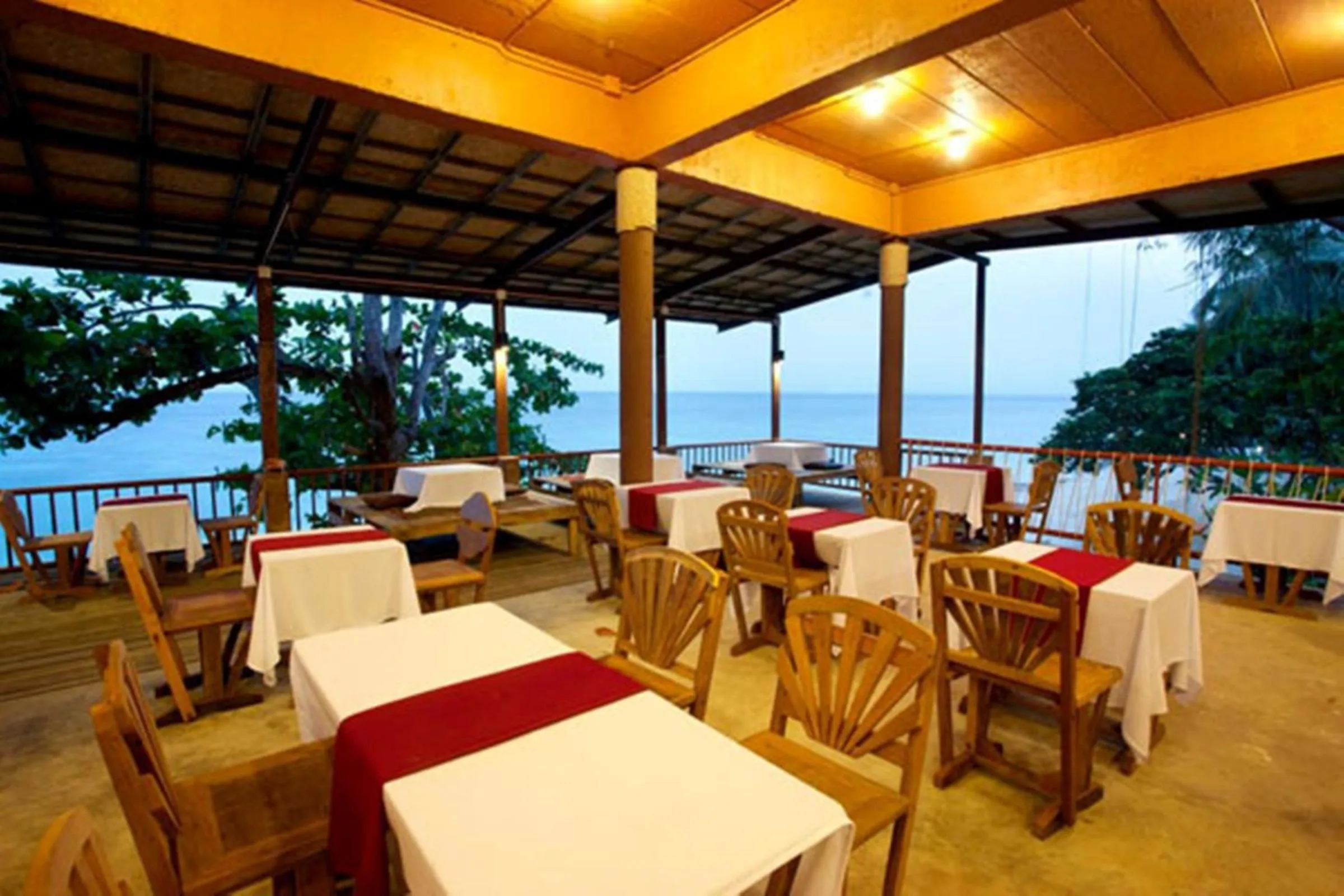 Restaurant/places to eat in The Cove Phi Phi