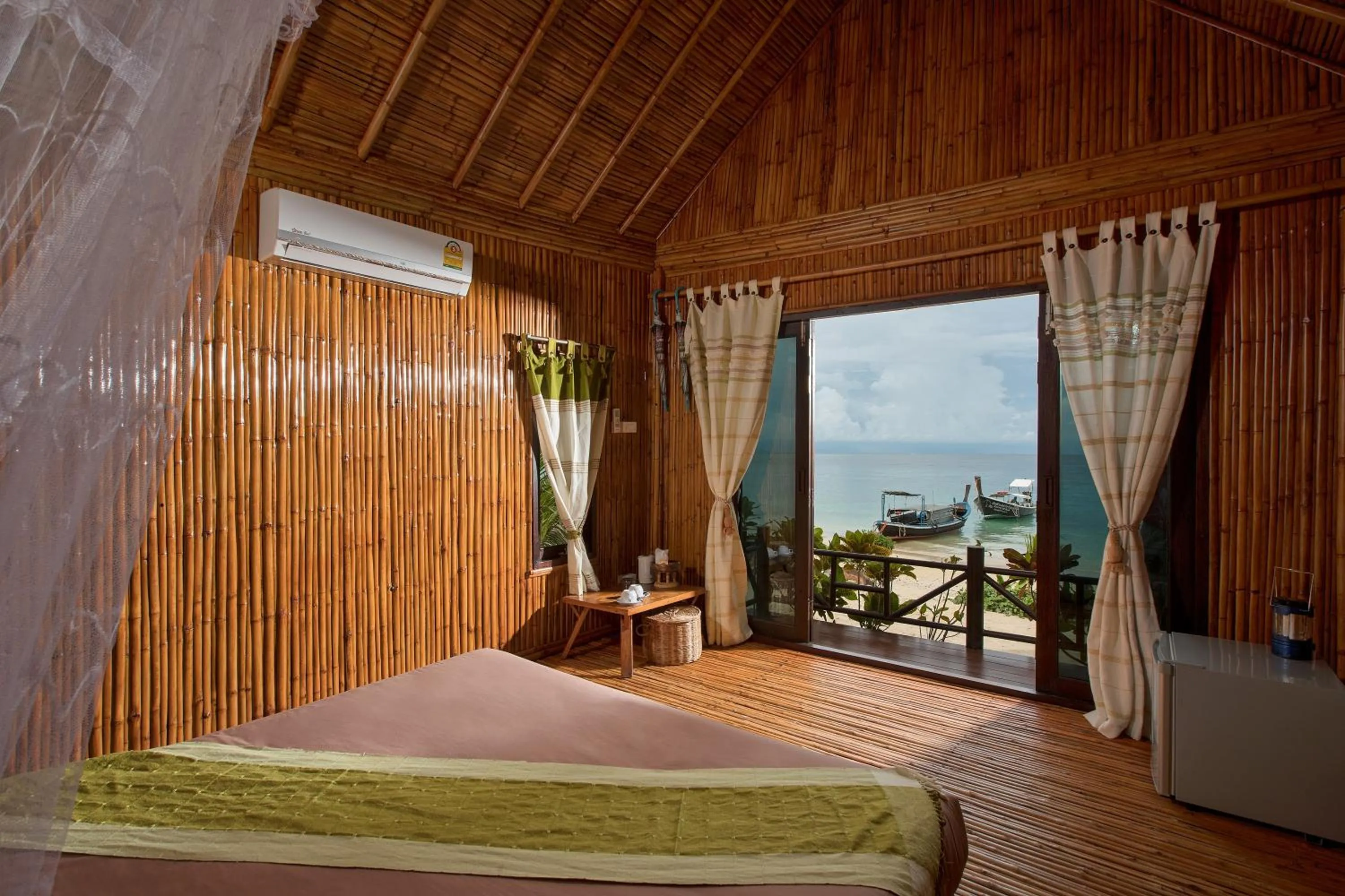 Bedroom, Bed in The Cove Phi Phi
