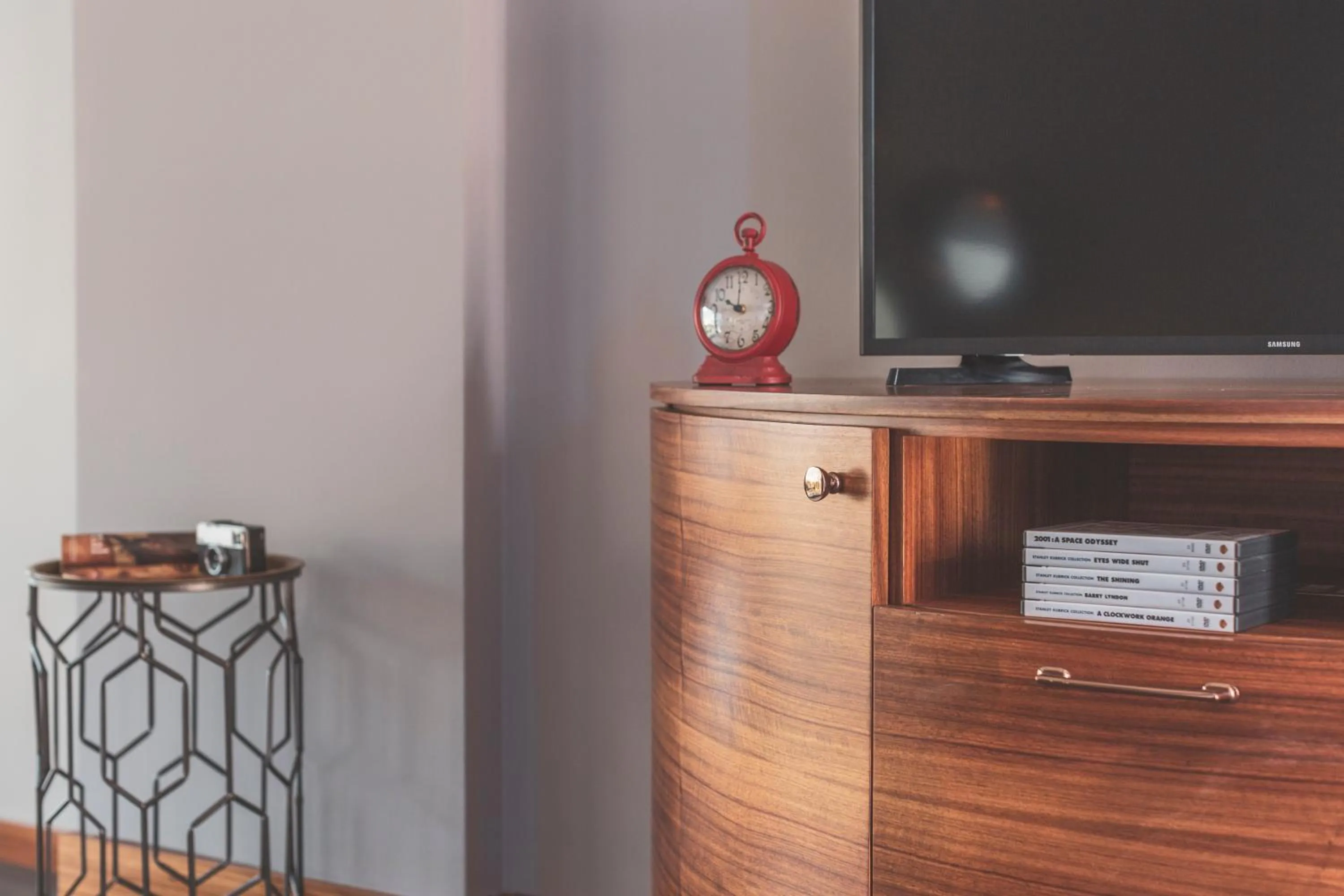 TV and multimedia in Orka Cove Hotel Penthouse & Suites Adults Only