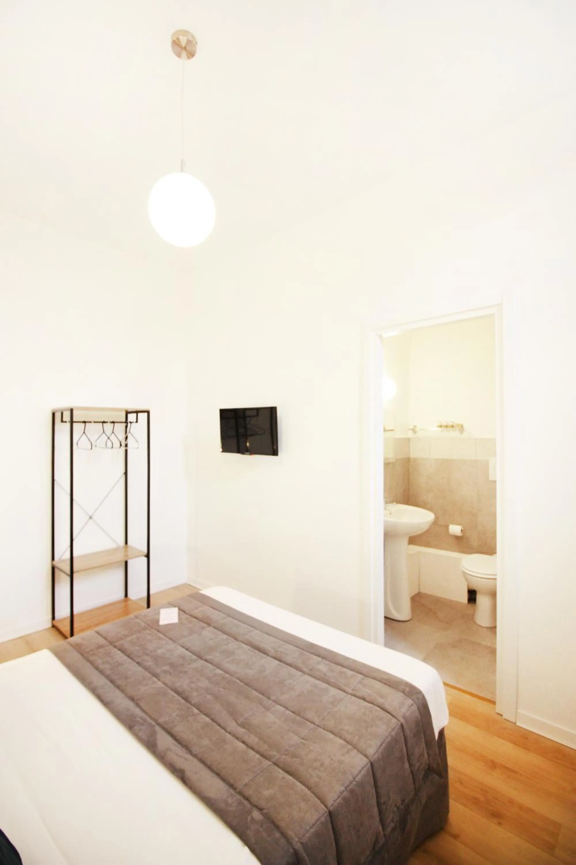 Bathroom, Bed in Le Quinte del Bellini