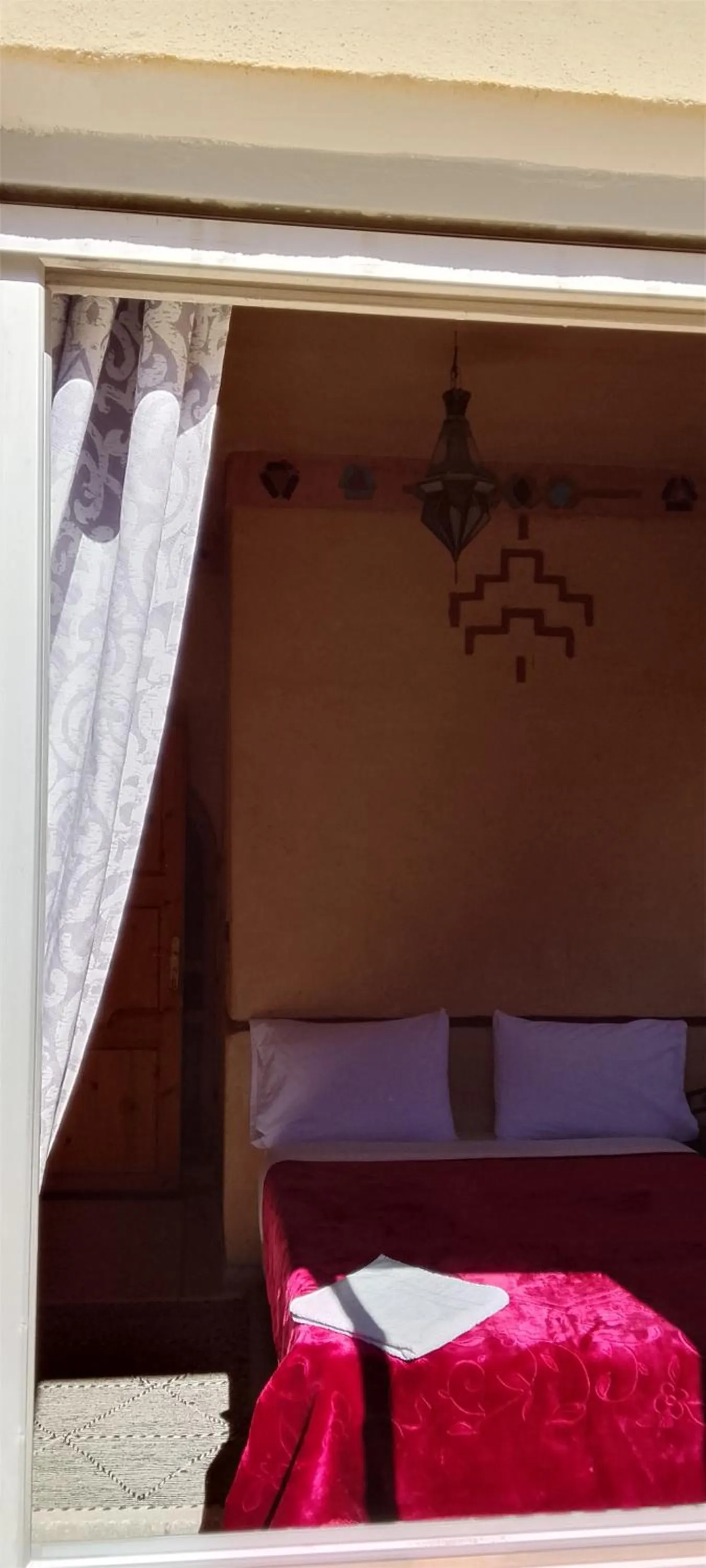 Bed in Auberge Restaurant Zahra