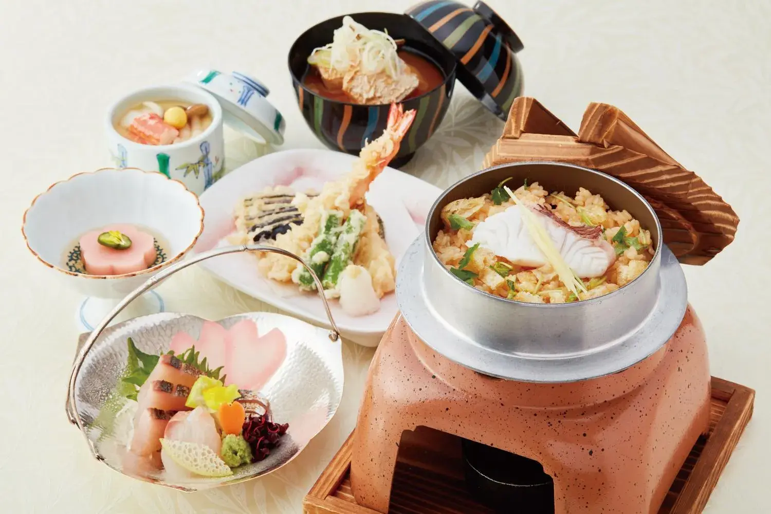 Restaurant/places to eat in Rembrandt Hotel Ebina Restaurant/places to eat in Rembrandt Hotel Ebina