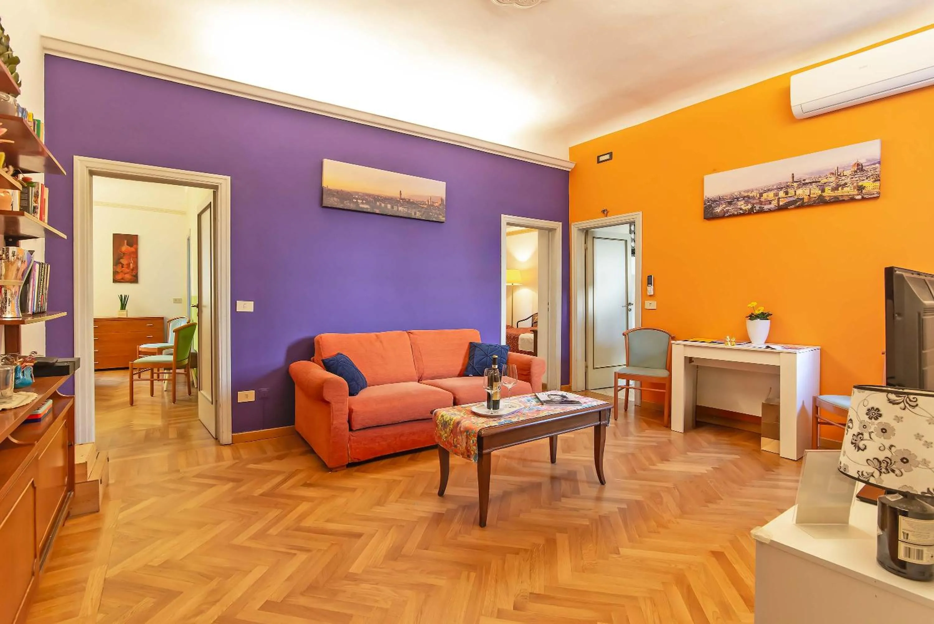 Paolo and Carlotta's Home - large and central apartment between two nice parks