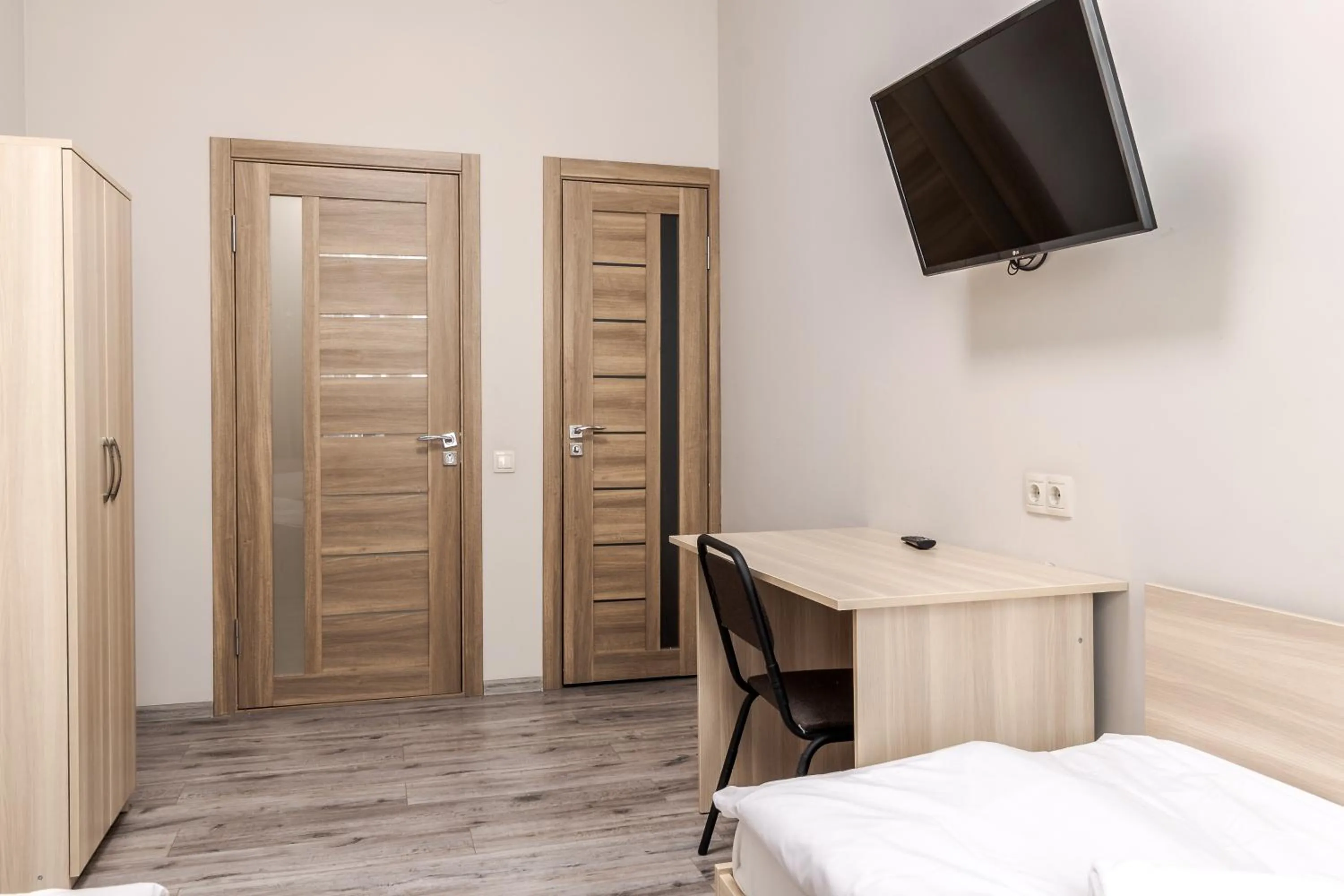 Bedroom, Bed in Creamy apartment