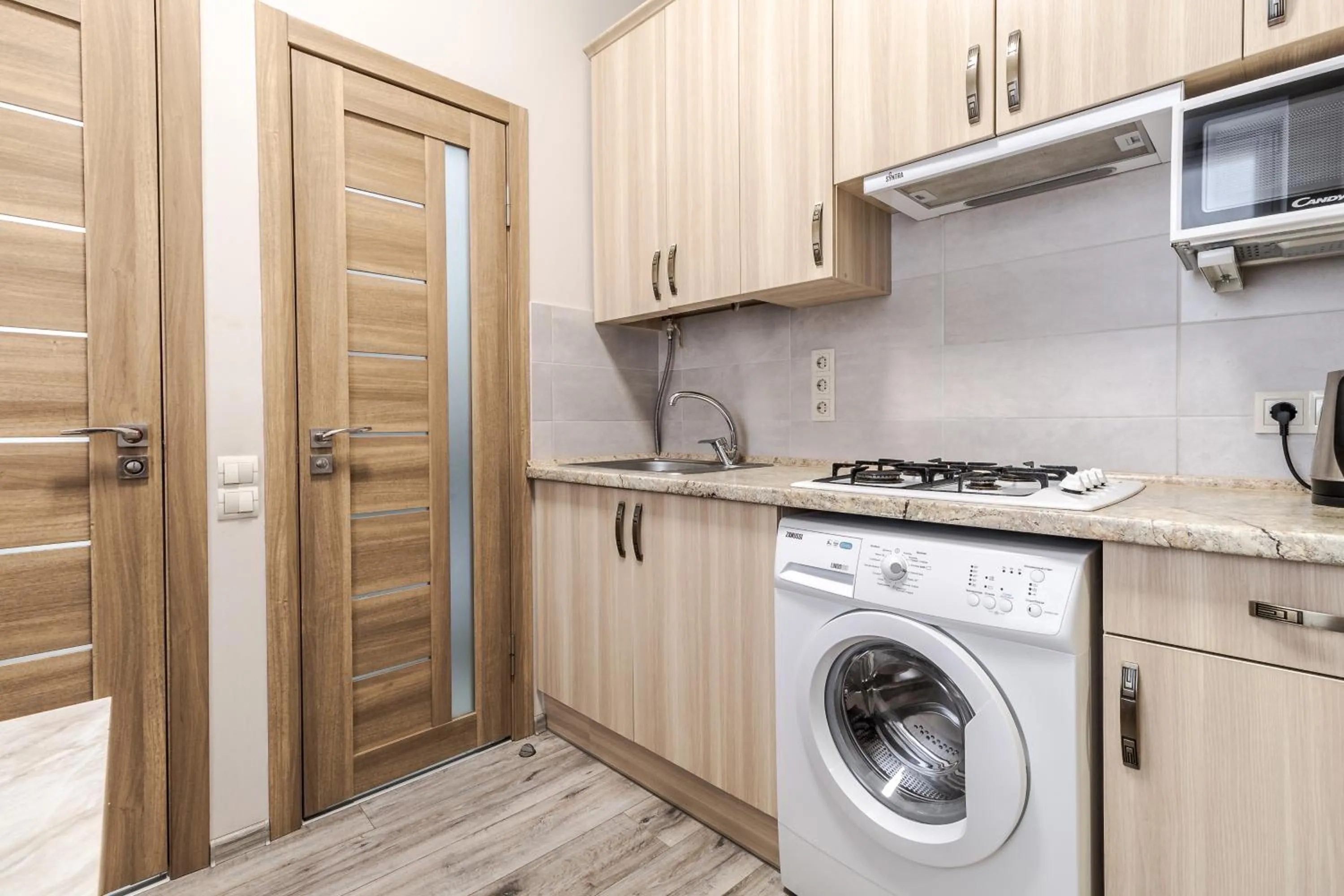 Kitchen or kitchenette in Creamy apartment