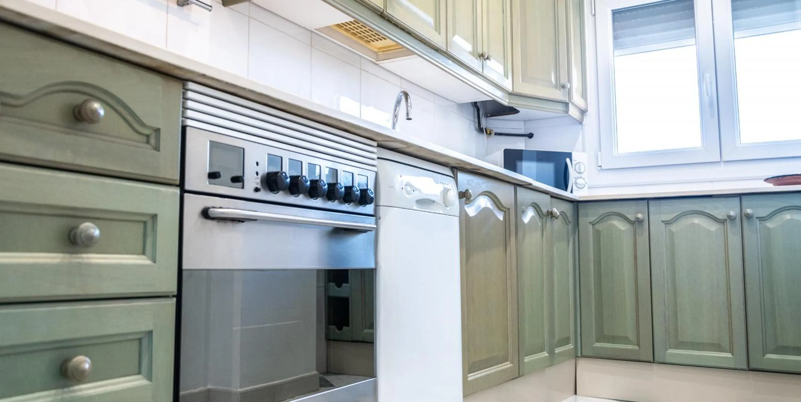Kitchen or kitchenette in Apartamento Cadiz Paradiso