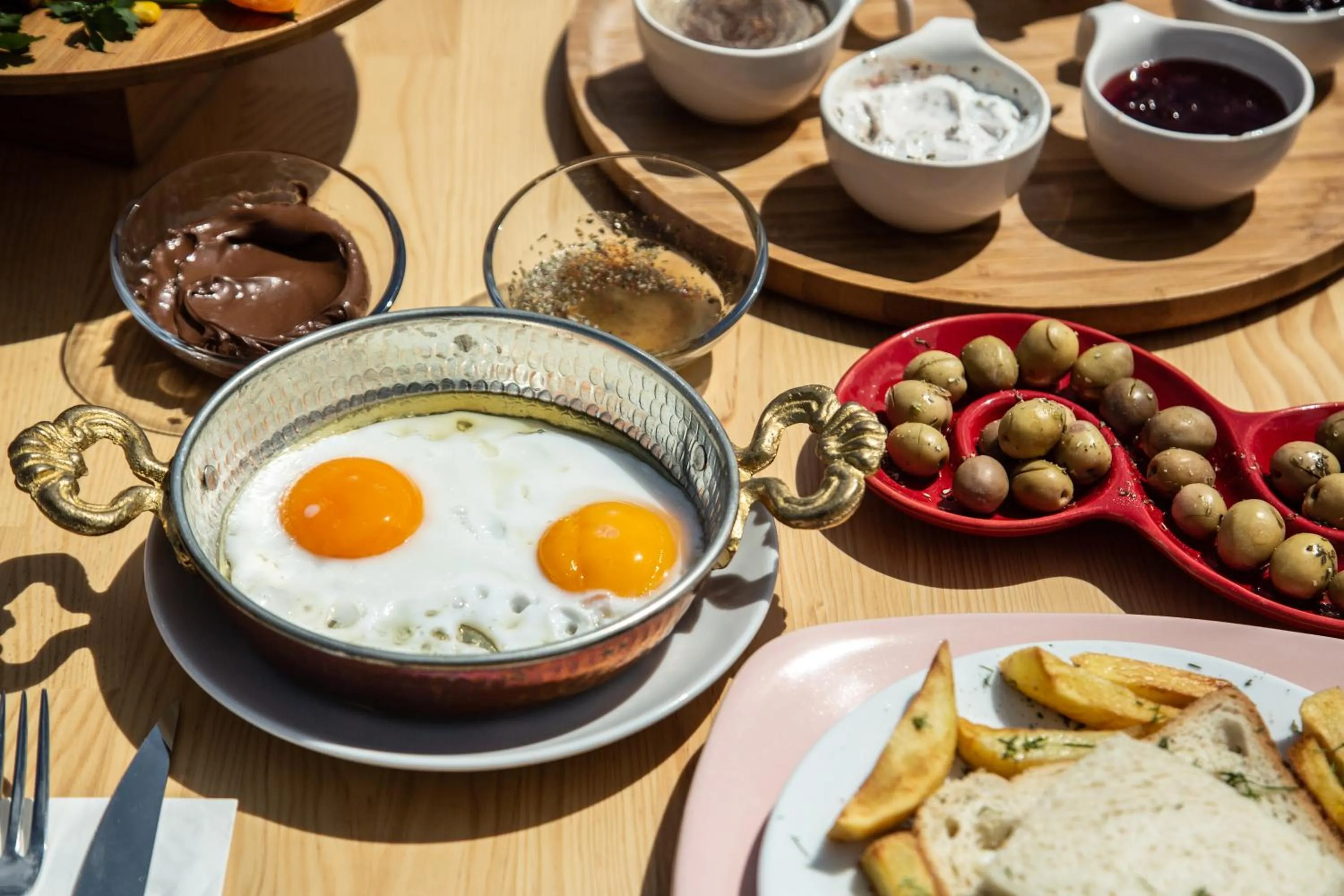 Continental breakfast in Kara Kedi Beach Bungalow