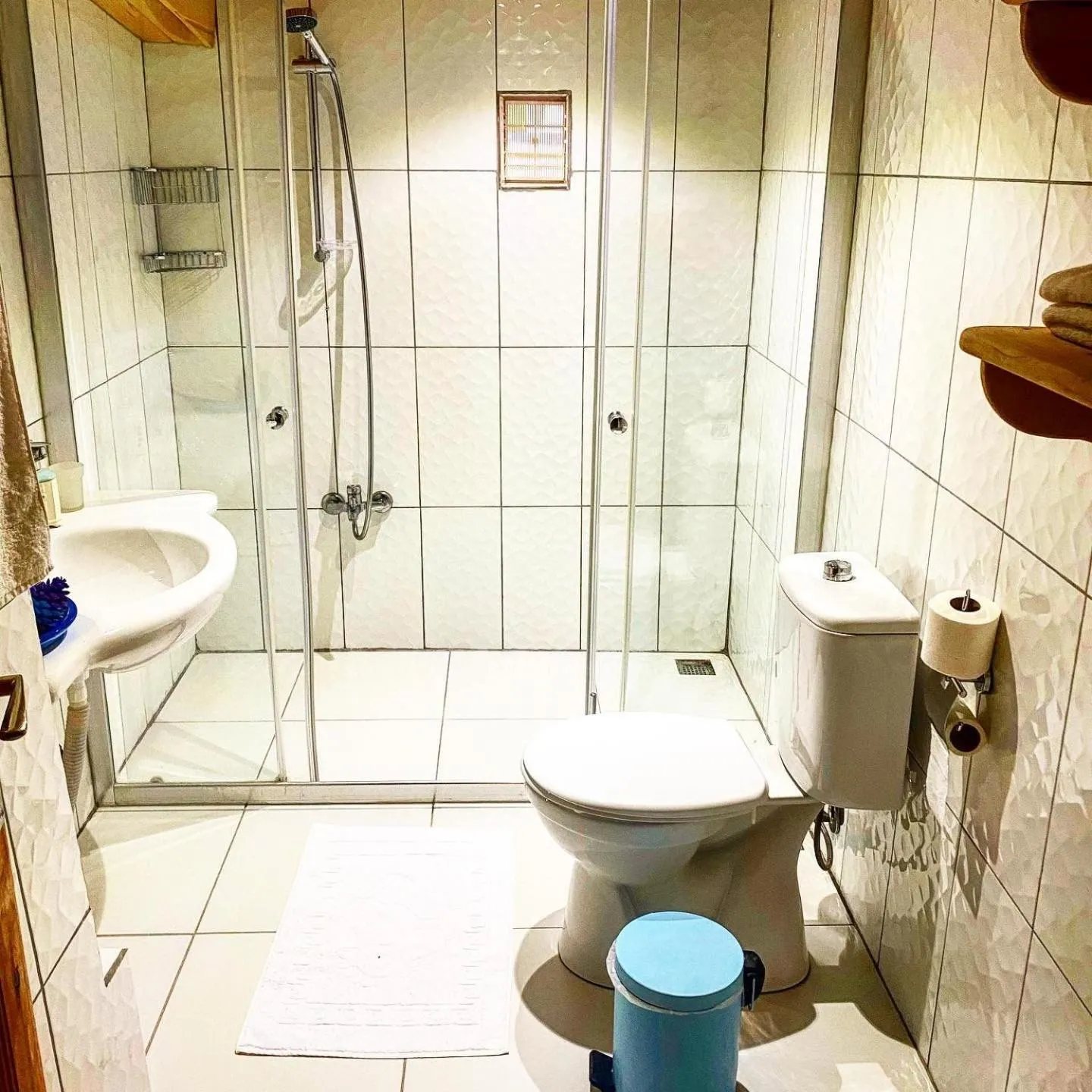 Bathroom in Kara Kedi Beach Bungalow