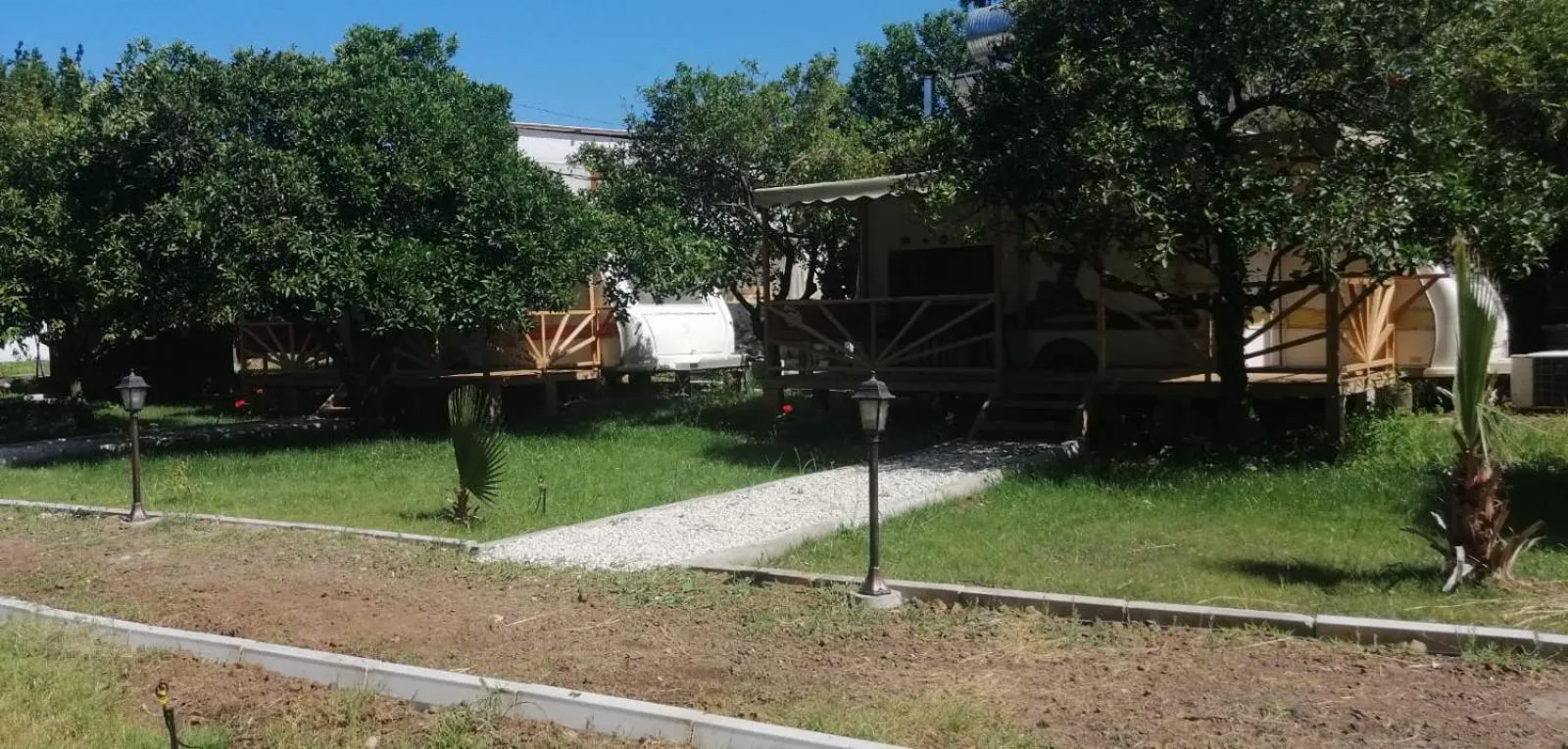 Garden view in Kara Kedi Beach Bungalow