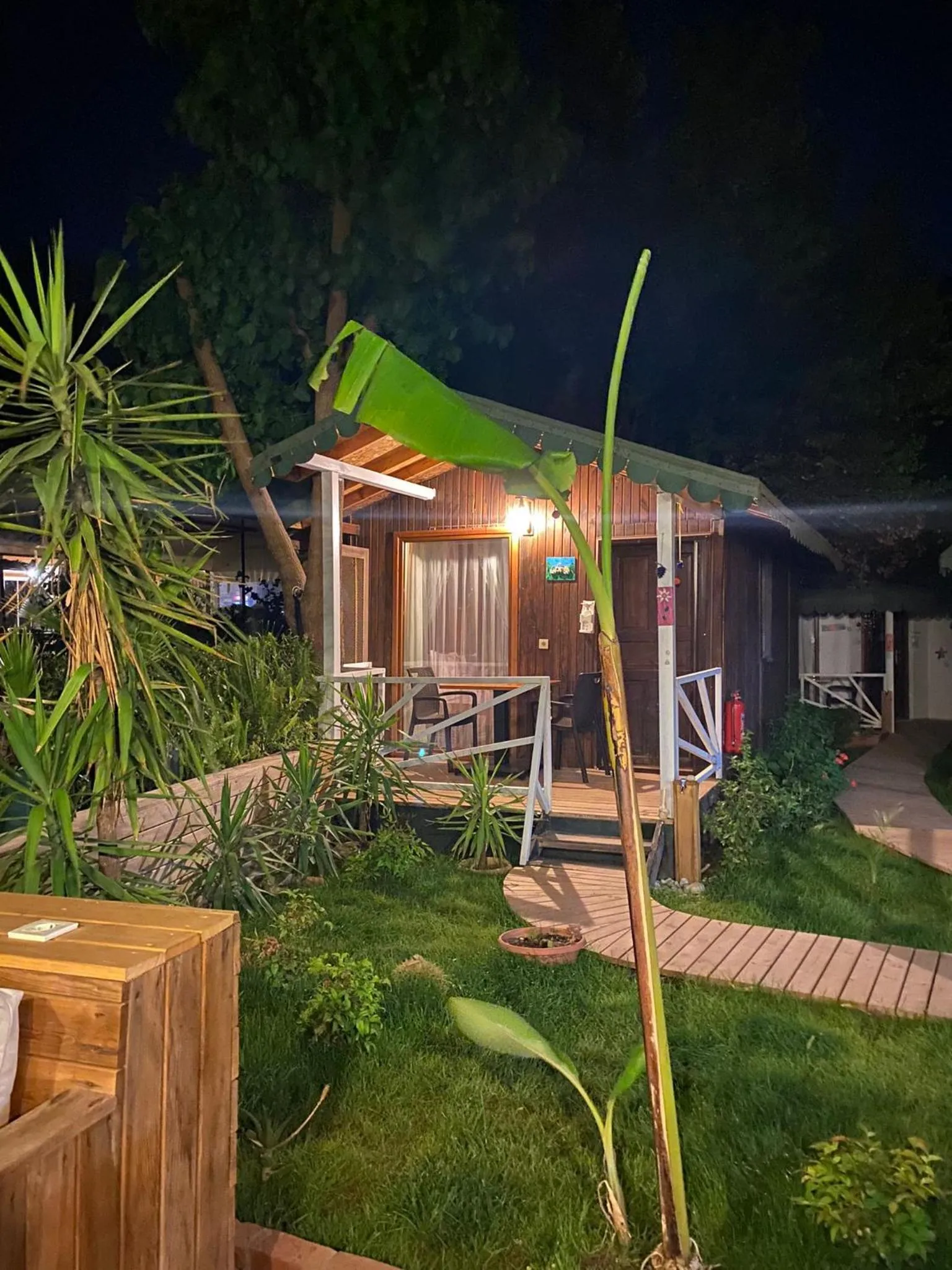 Massage in Kara Kedi Beach Bungalow