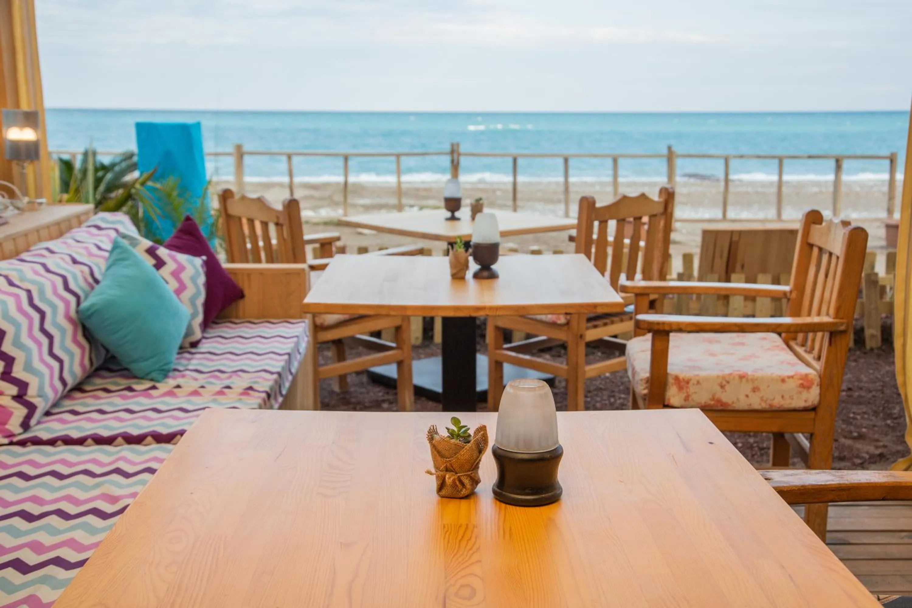 Restaurant/places to eat in Kara Kedi Beach Bungalow