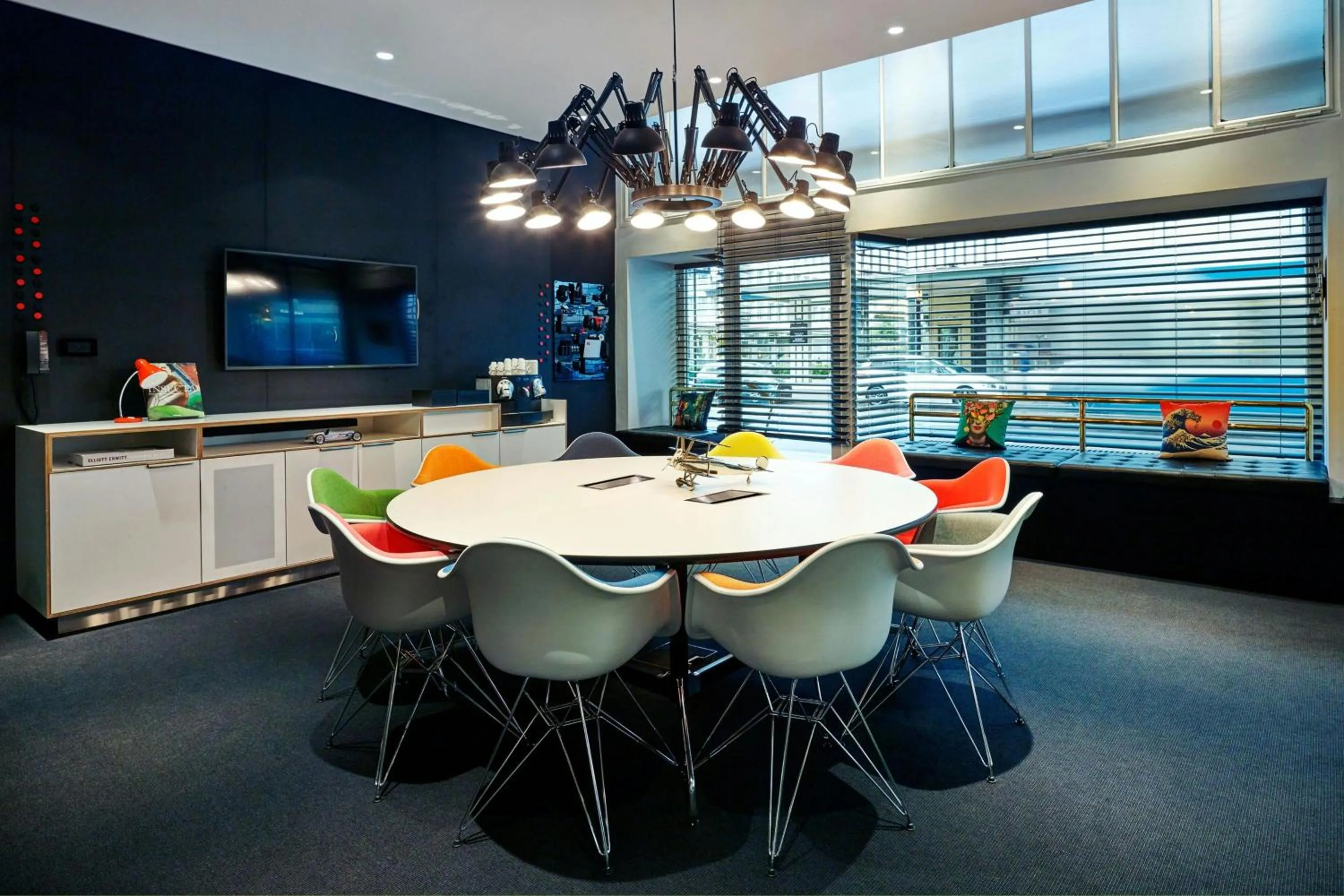 Meeting/conference room in citizenM Zürich