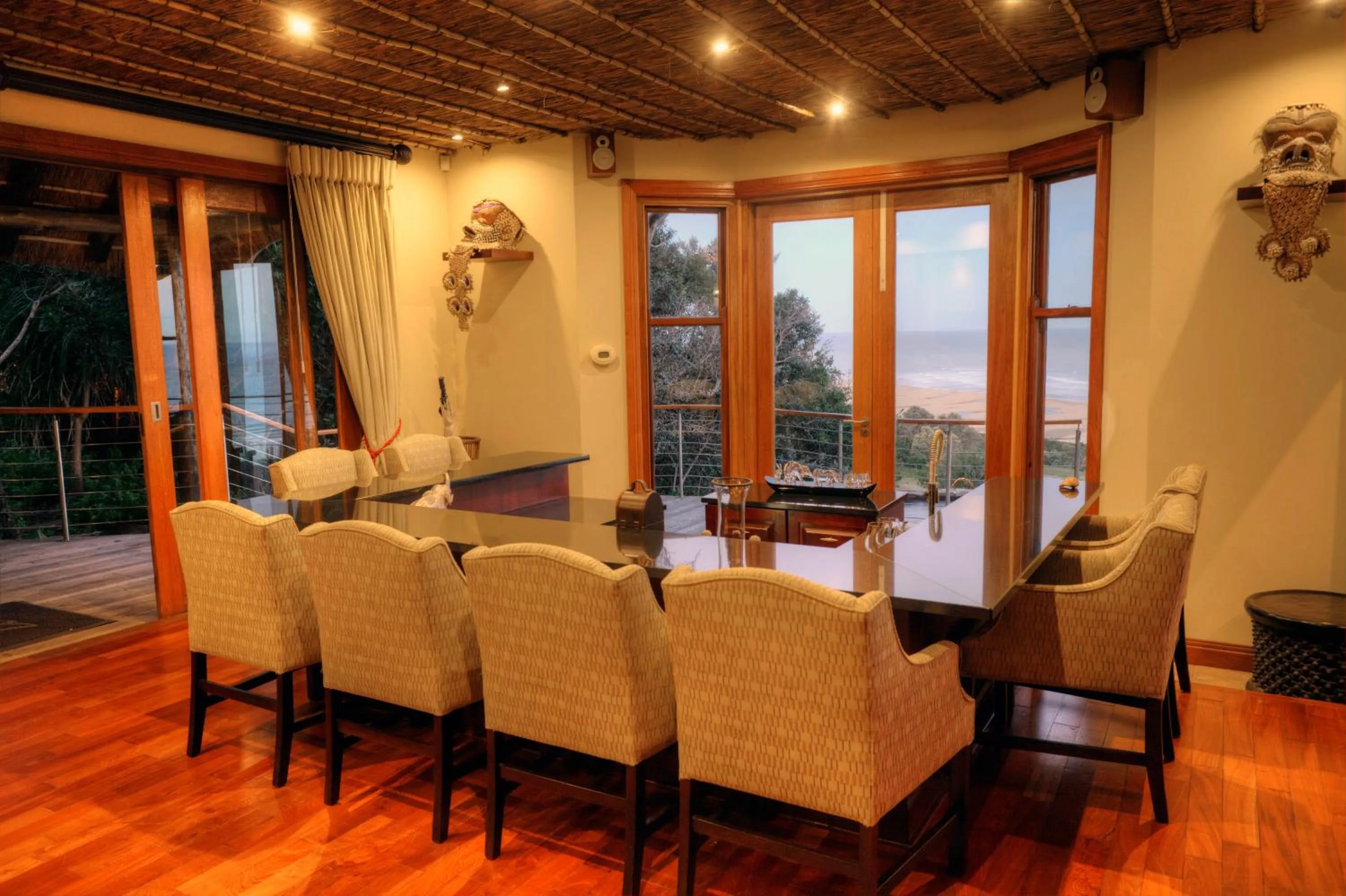 Lounge or bar in Oceana Beach and Wildlife Reserve