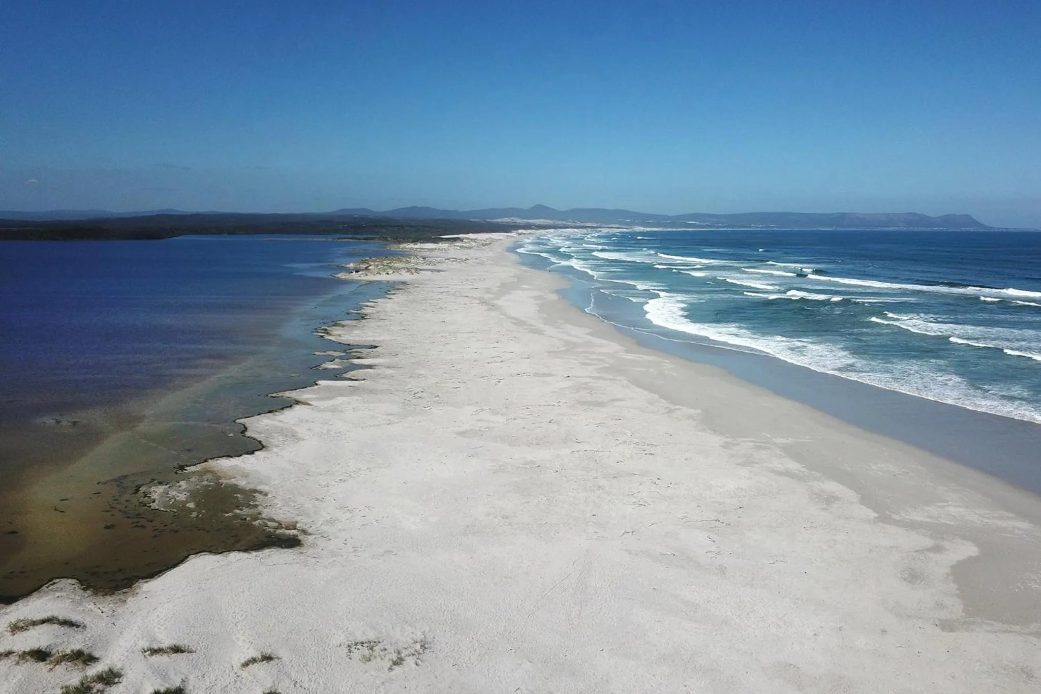 Natural landscape in Sixteen Guesthouse on Main