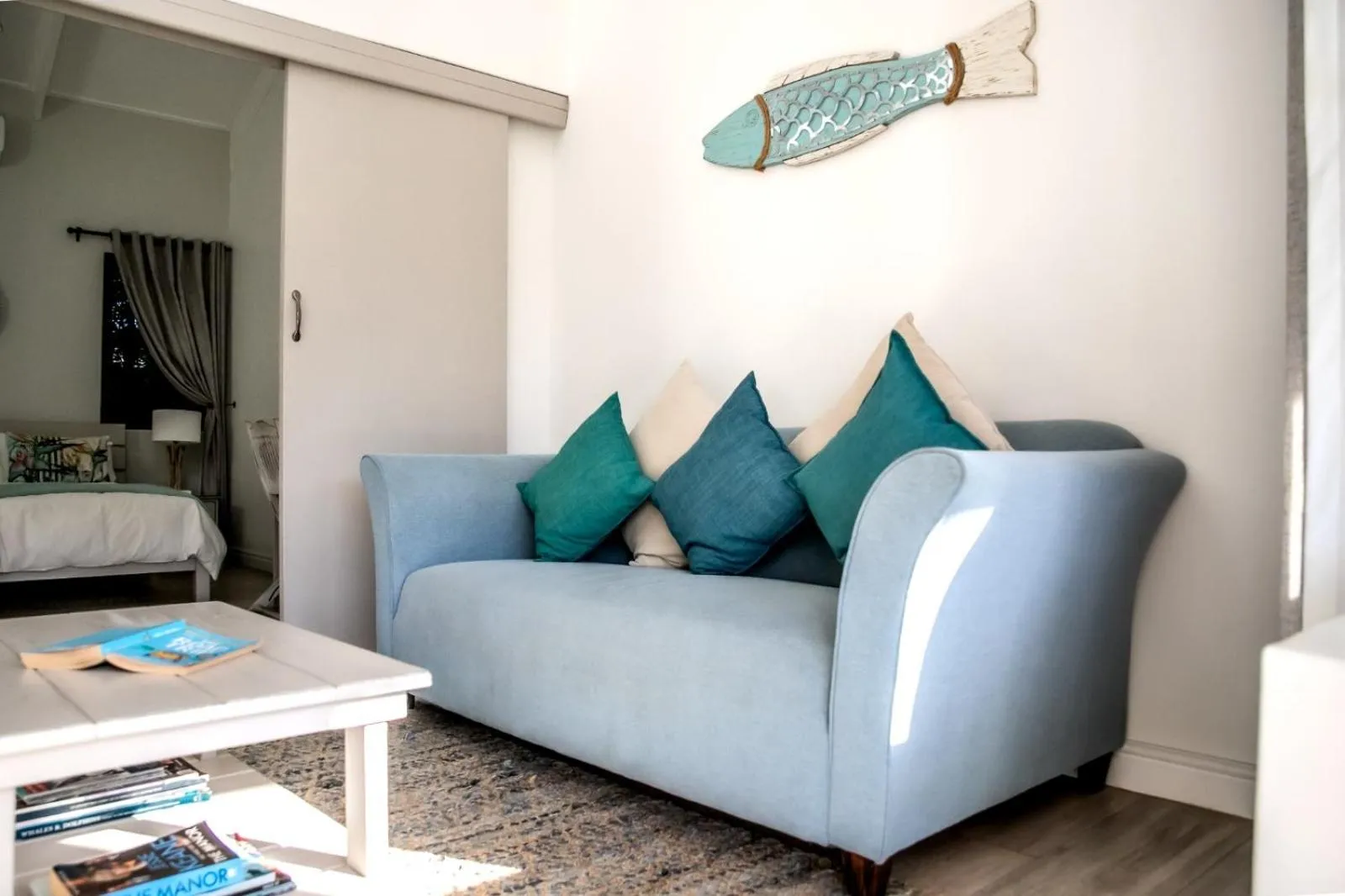 Sixteen Guesthouse on Main