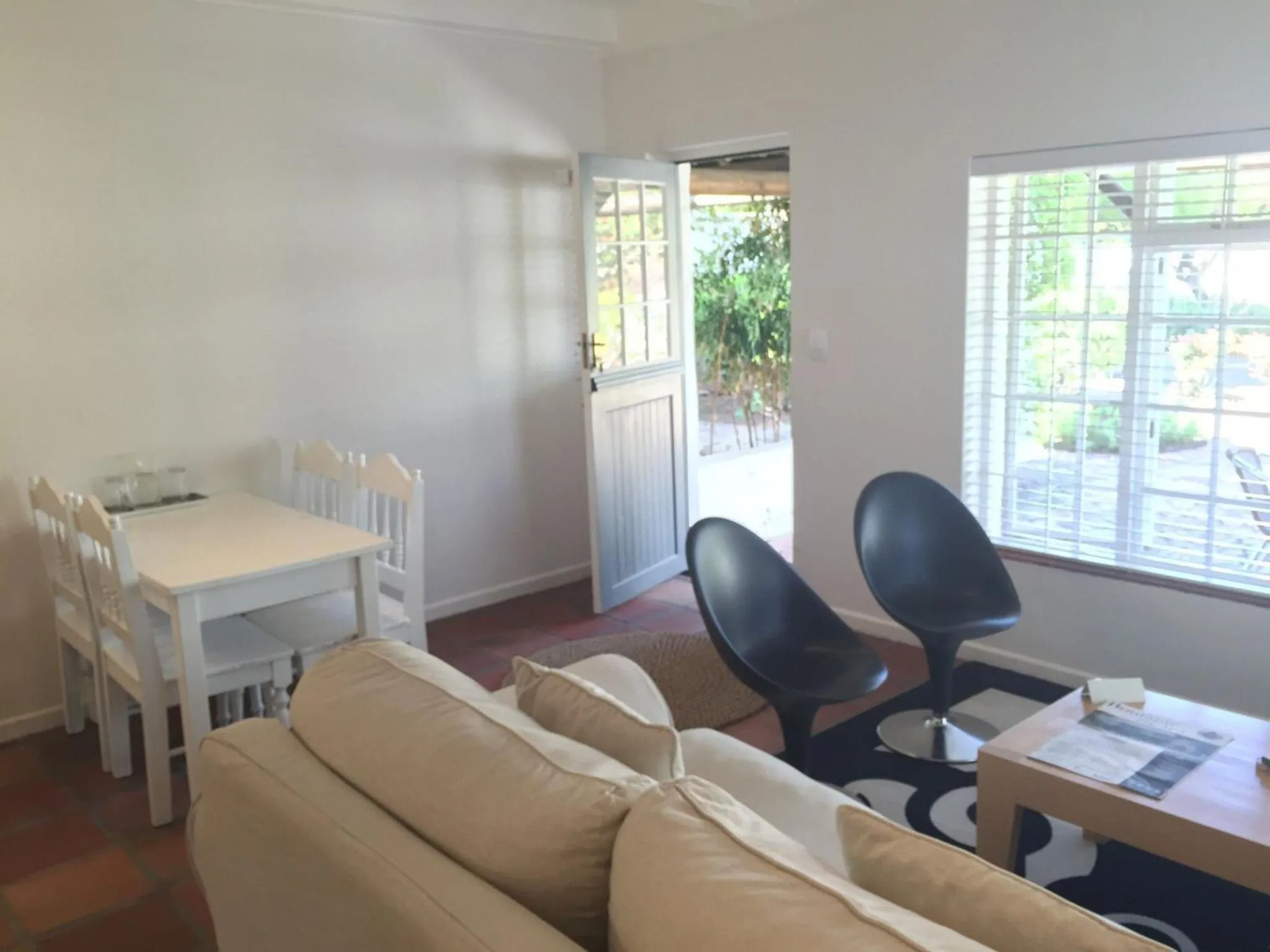 Living room in Albourne Guesthouse