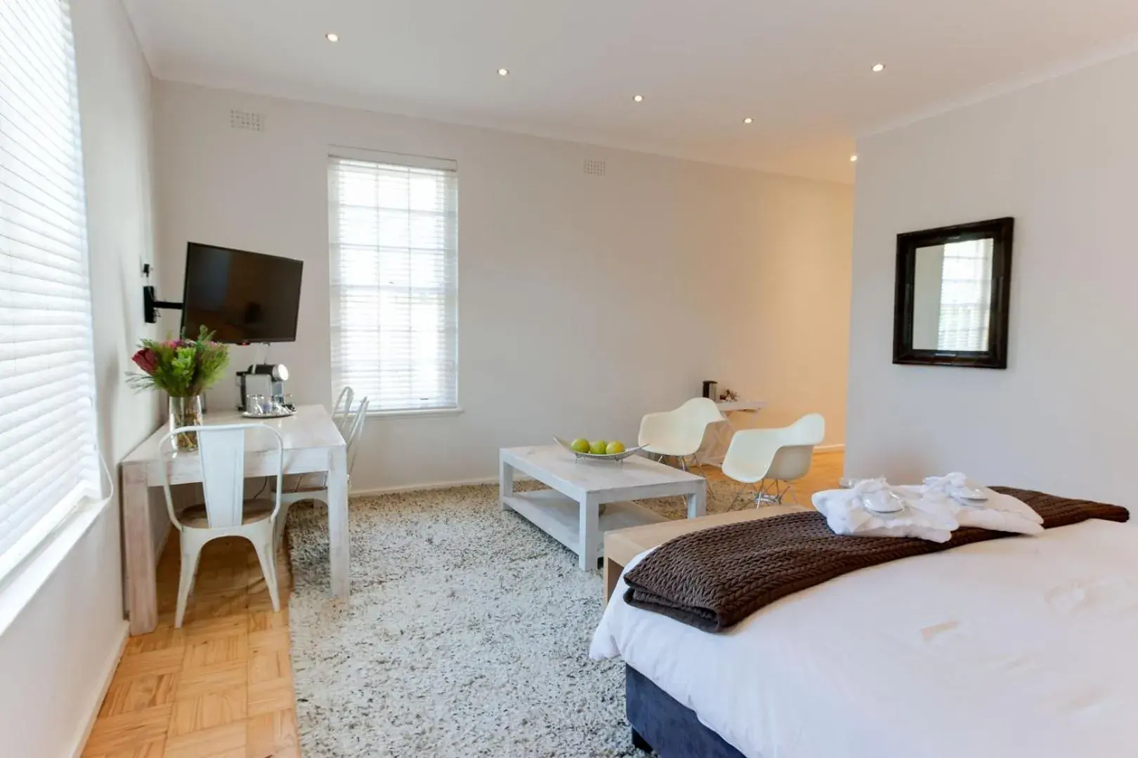 Seating area, Bed in Albourne Guesthouse Seating area, Bed in Albourne Guesthouse