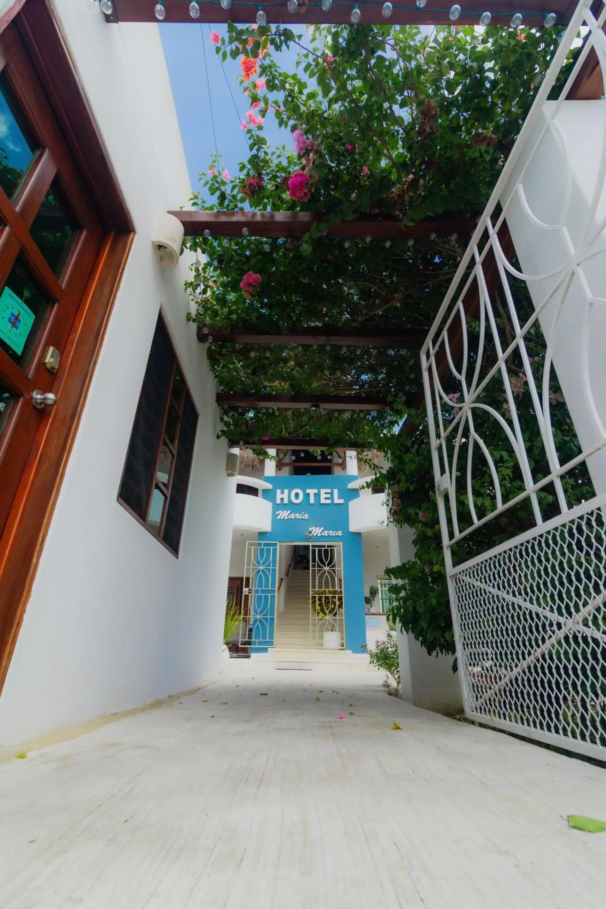 Property building in Hotel Maria Maria