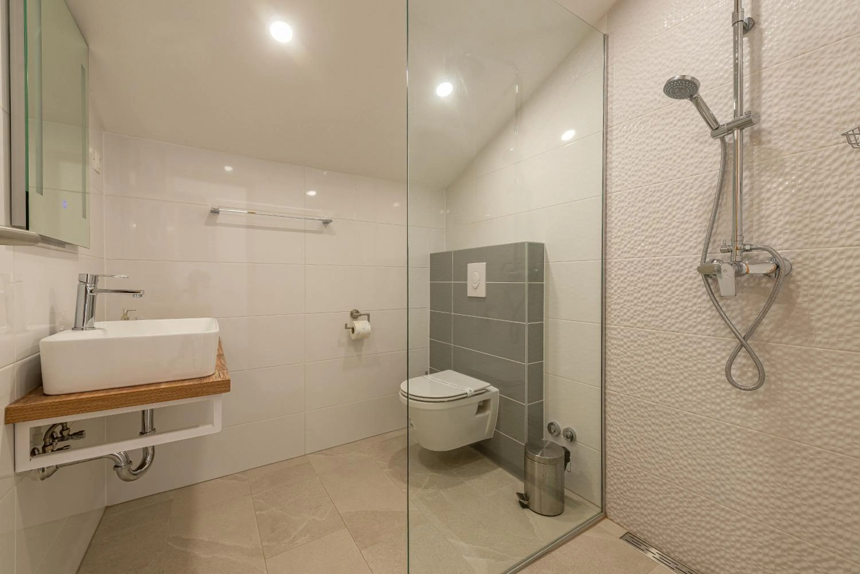 Bathroom in Bed & Breakfast Maki