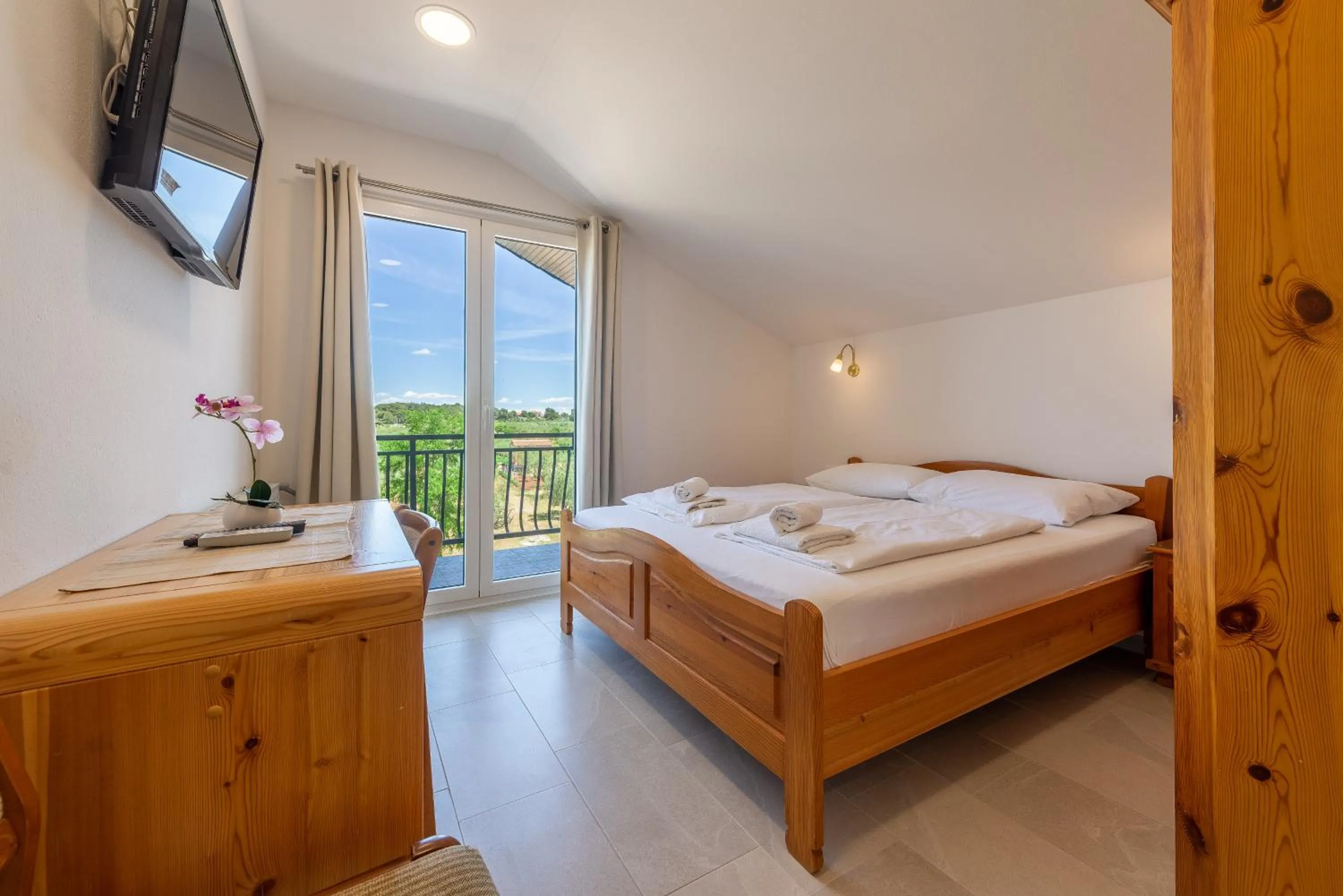 Bedroom, Bed in Bed & Breakfast Maki