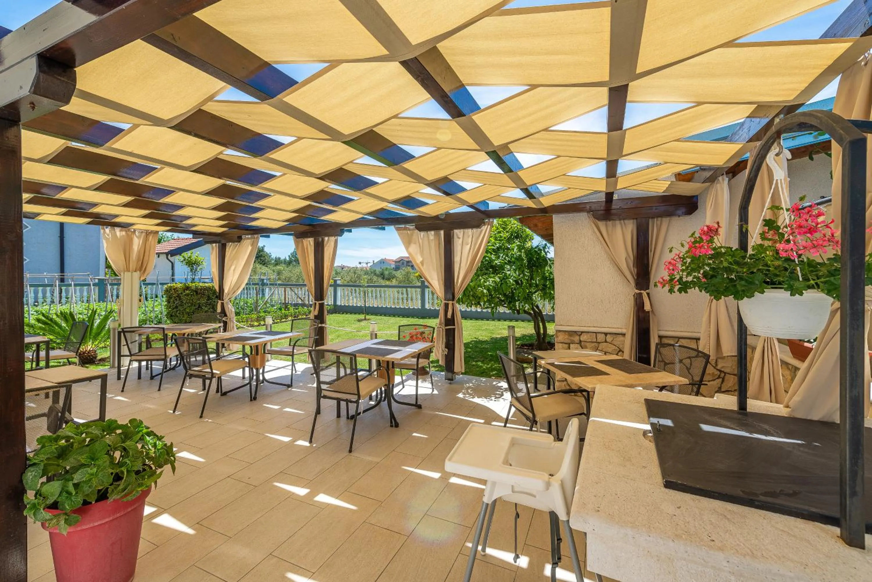 Balcony/Terrace in Bed & Breakfast Maki