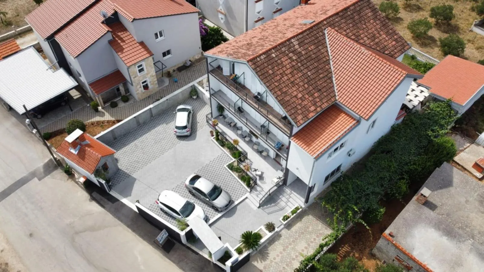 Property building in Bed & Breakfast Maki