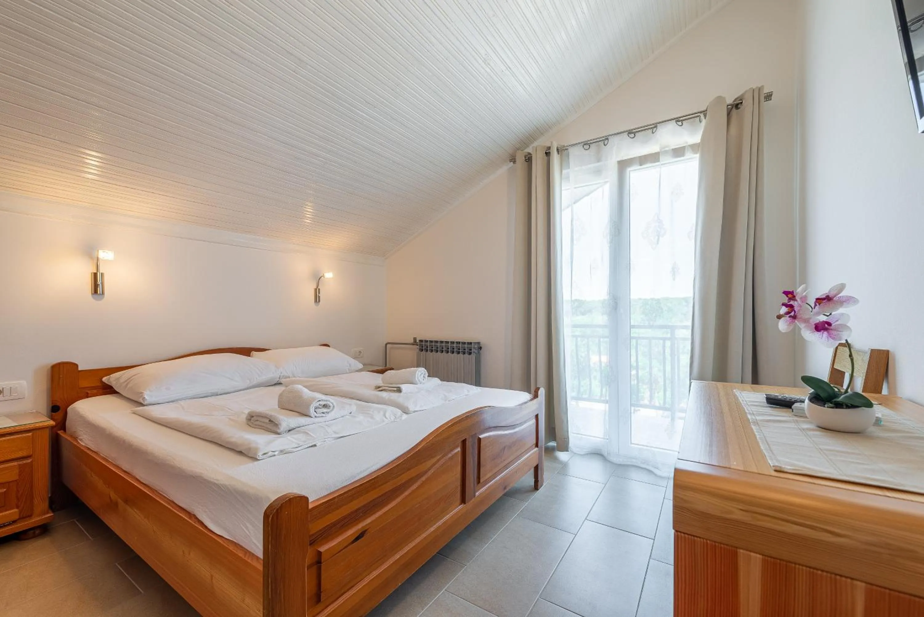 Bedroom, Bed in Bed & Breakfast Maki