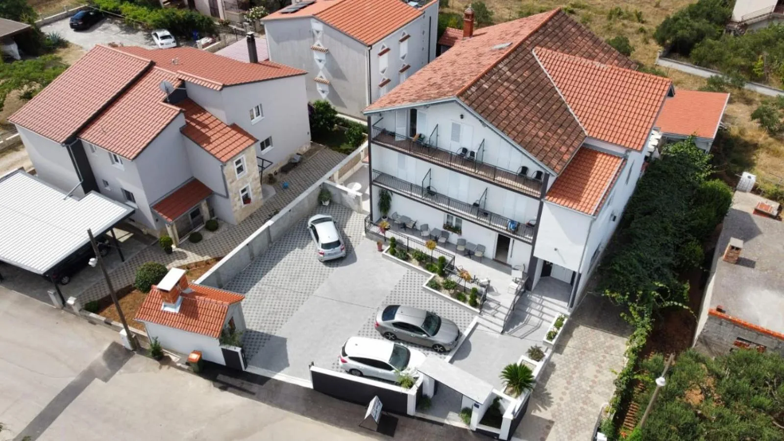 Property building in Bed & Breakfast Maki