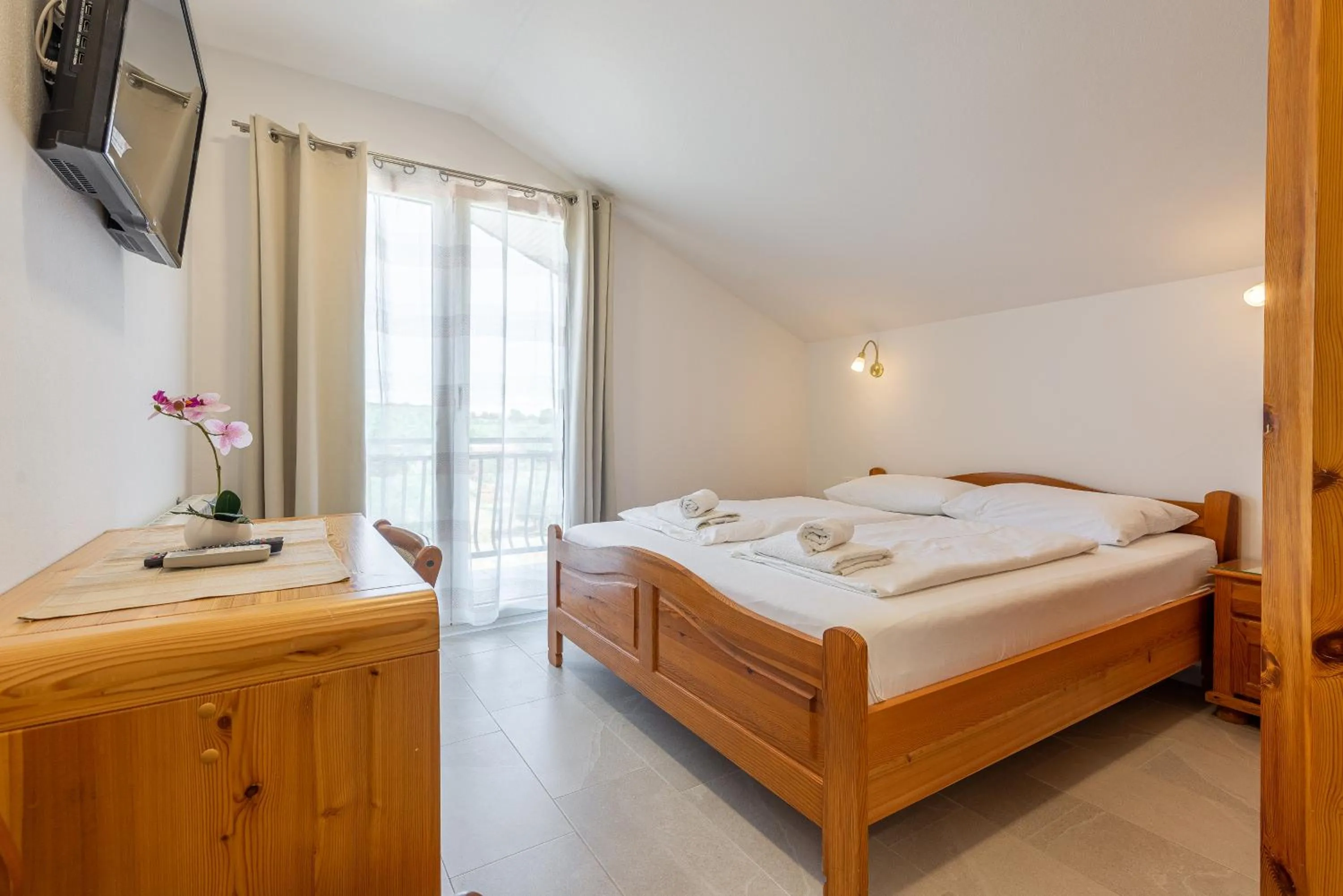 Bedroom, Bed in Bed & Breakfast Maki