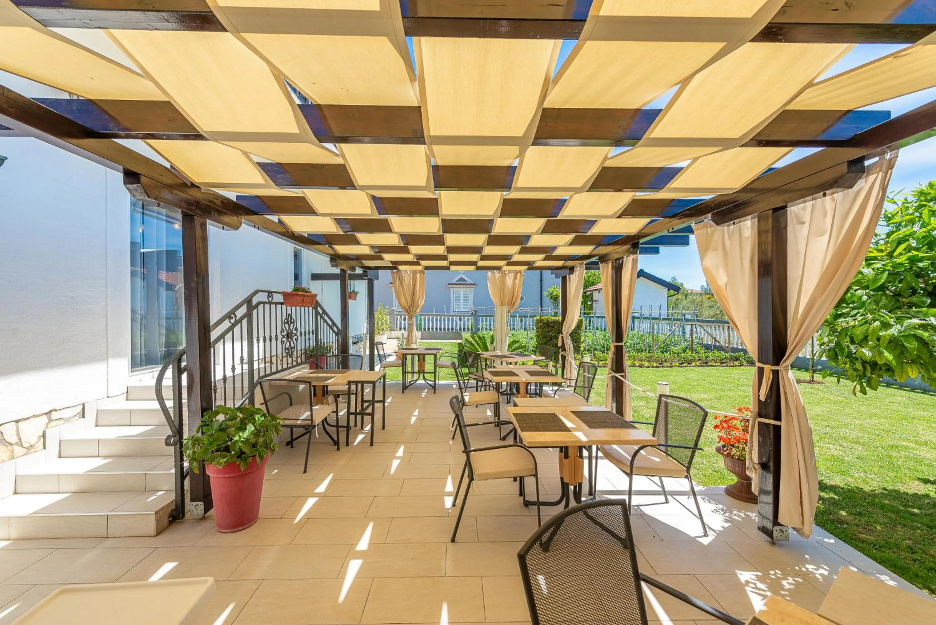 Balcony/Terrace in Bed & Breakfast Maki