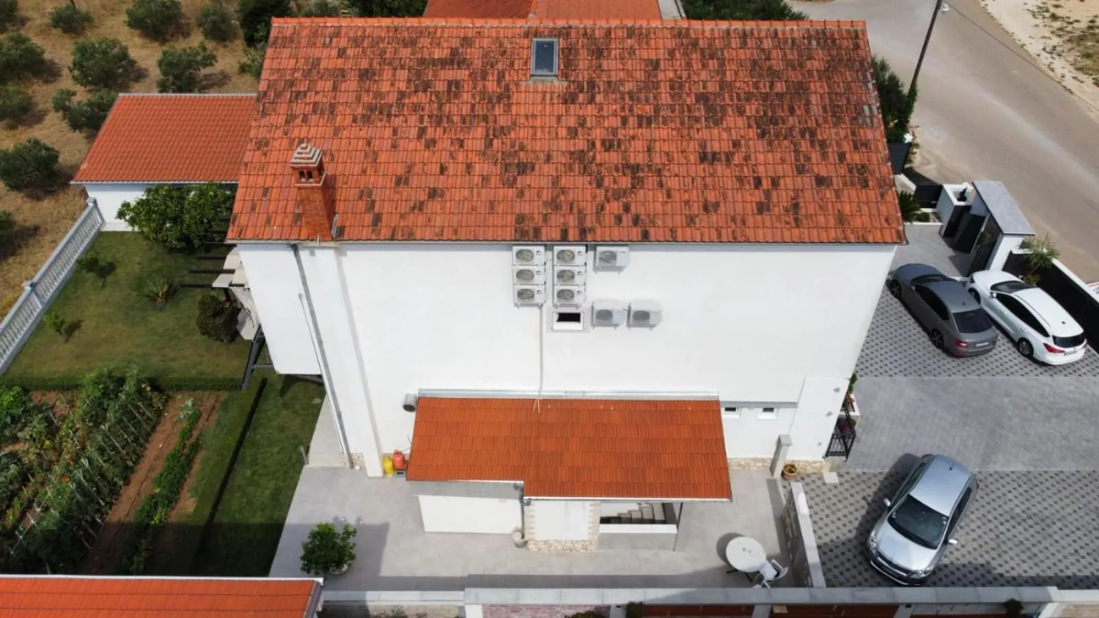 Property building in Bed & Breakfast Maki