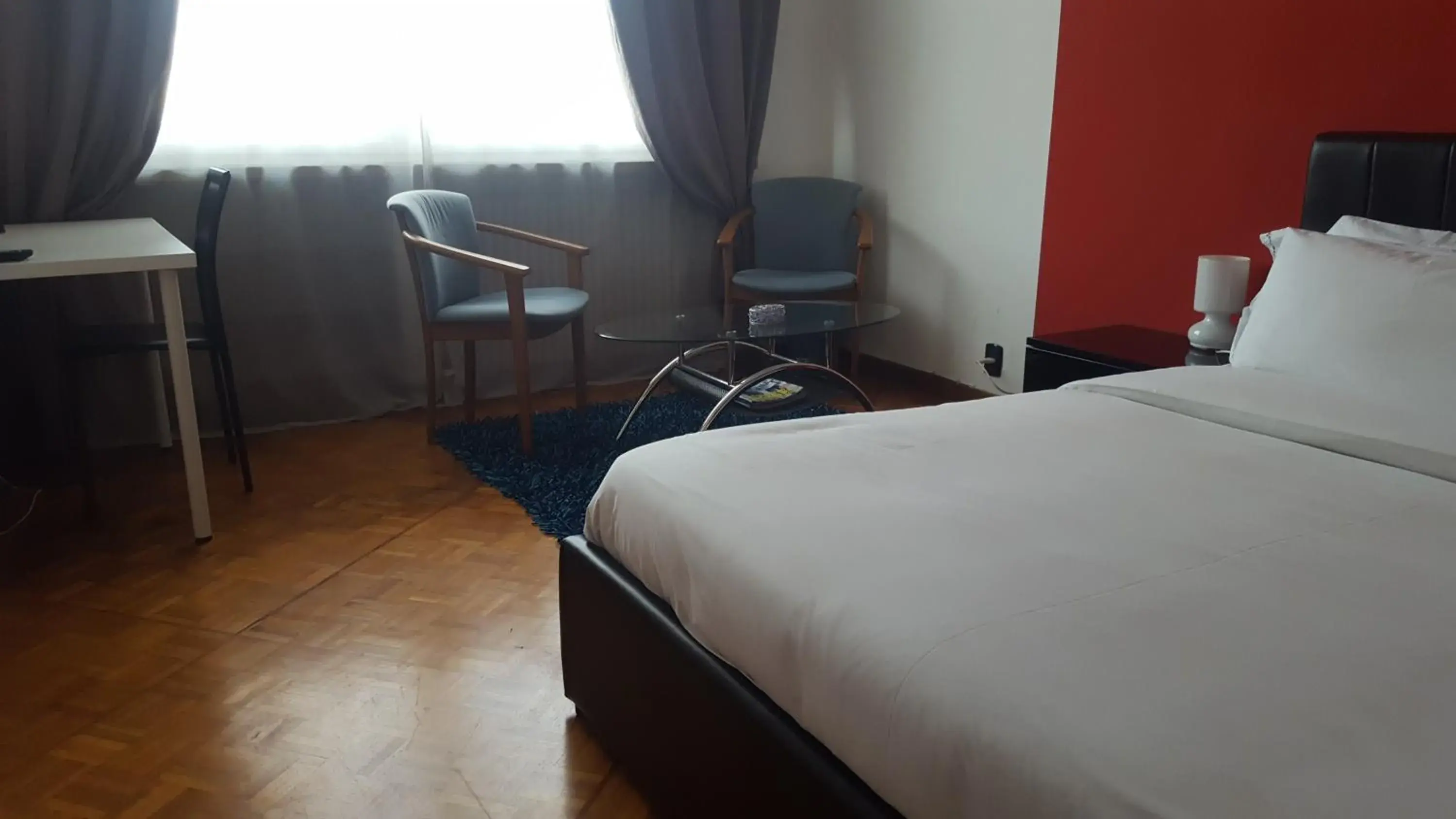 Double Room with Shared Bathroom in B&B in Arena L' Opera Double Room with Shared Bathroom in B&B in Arena L' Opera