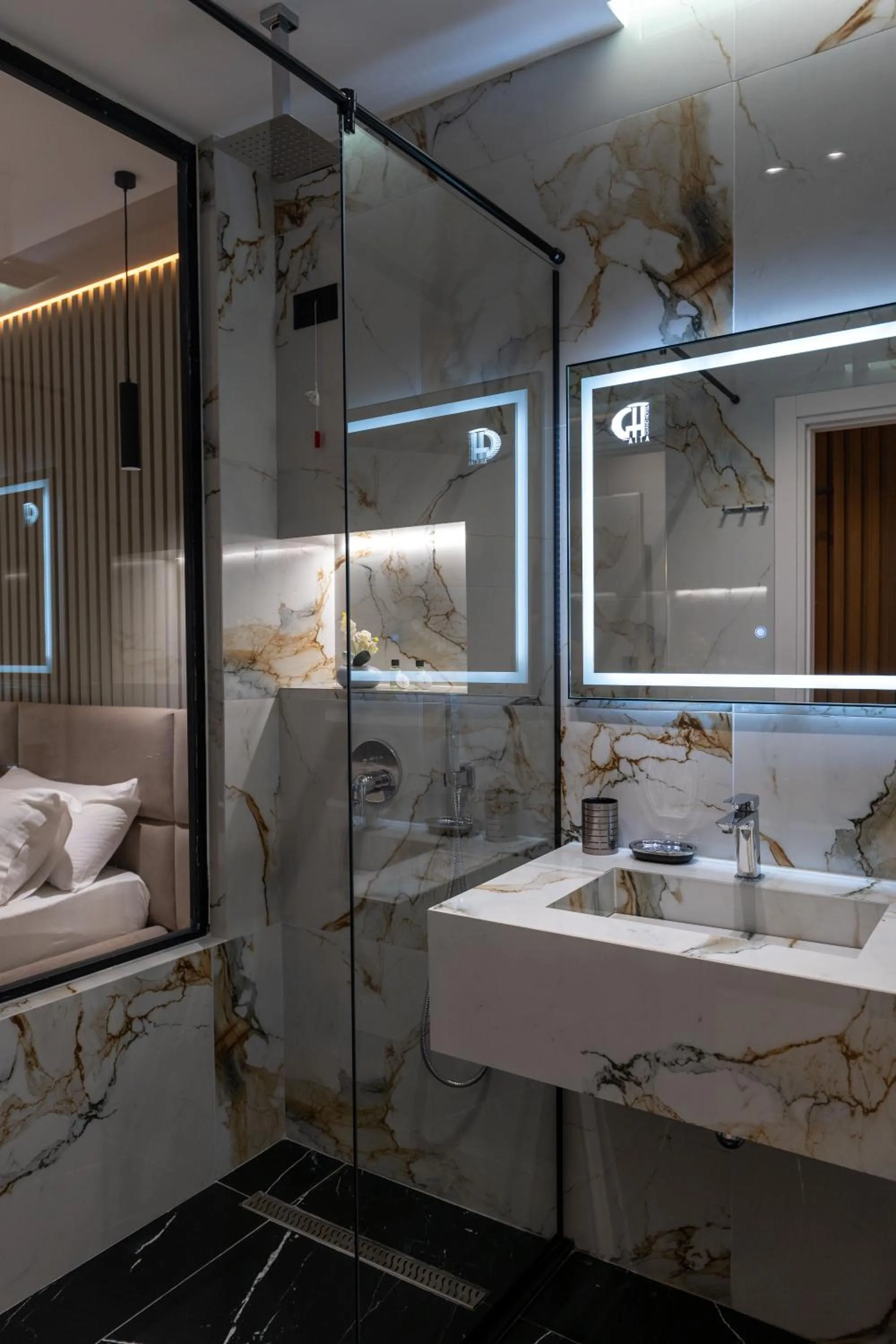 Bathroom in Grand Hotel Aita