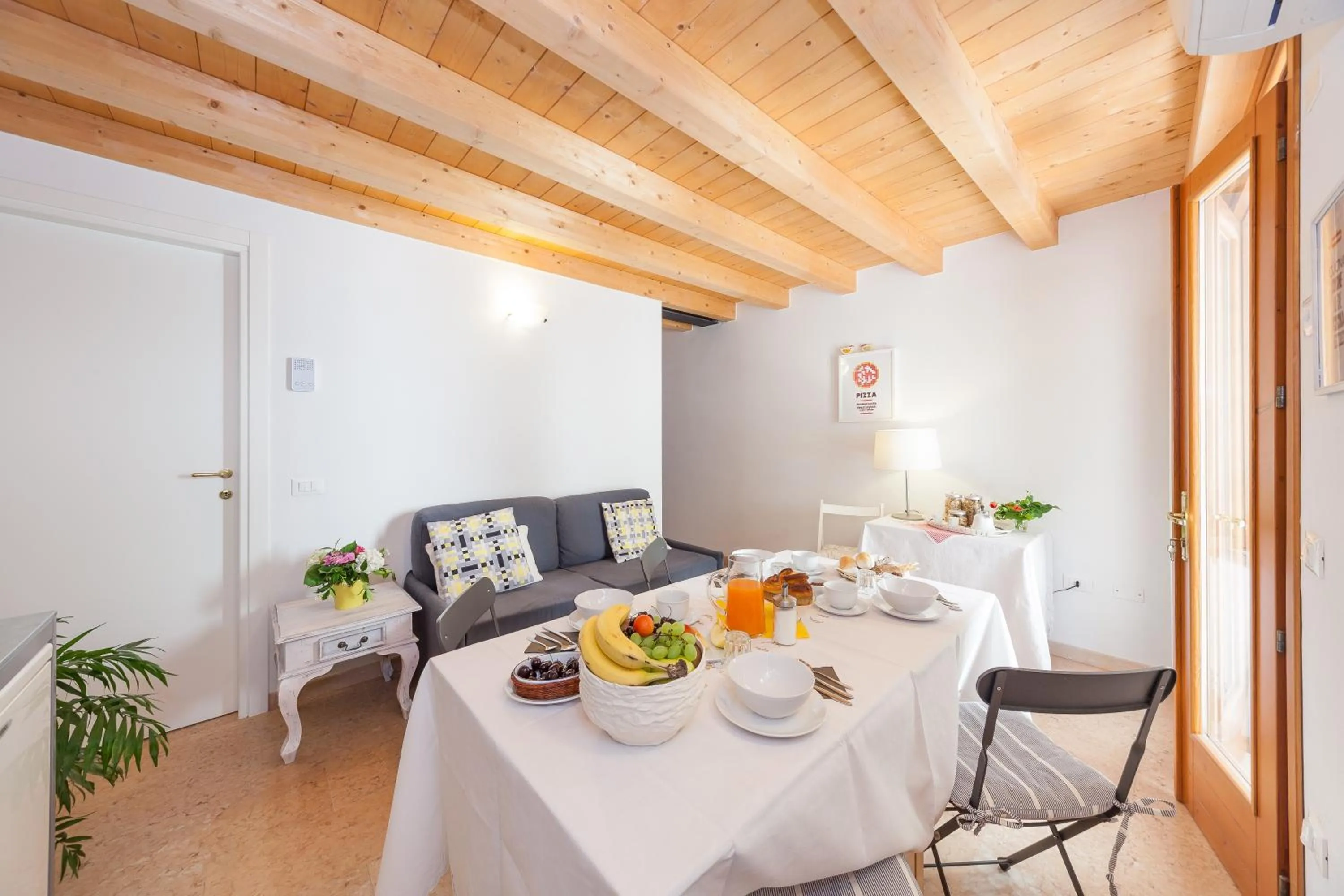 Dining area in B&B King