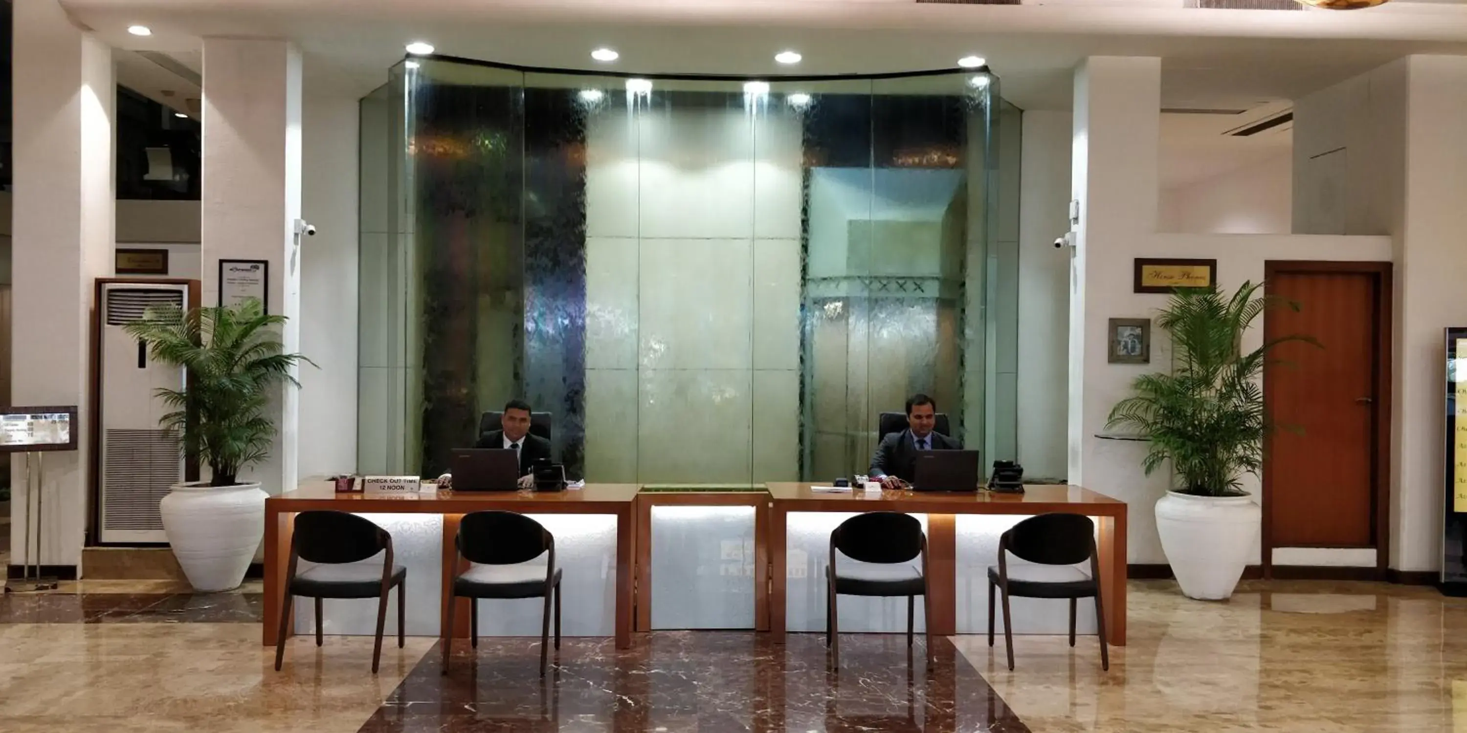 Lobby or reception in Hotel Aurora Towers Lobby or reception in Hotel Aurora Towers