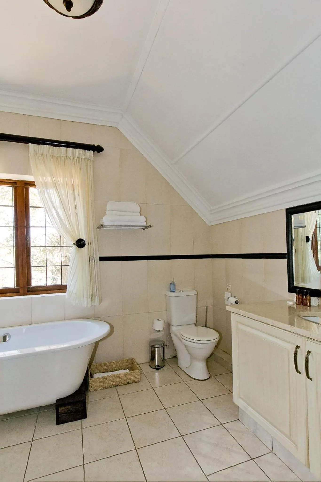 Bathroom in Eagle Wind Manor