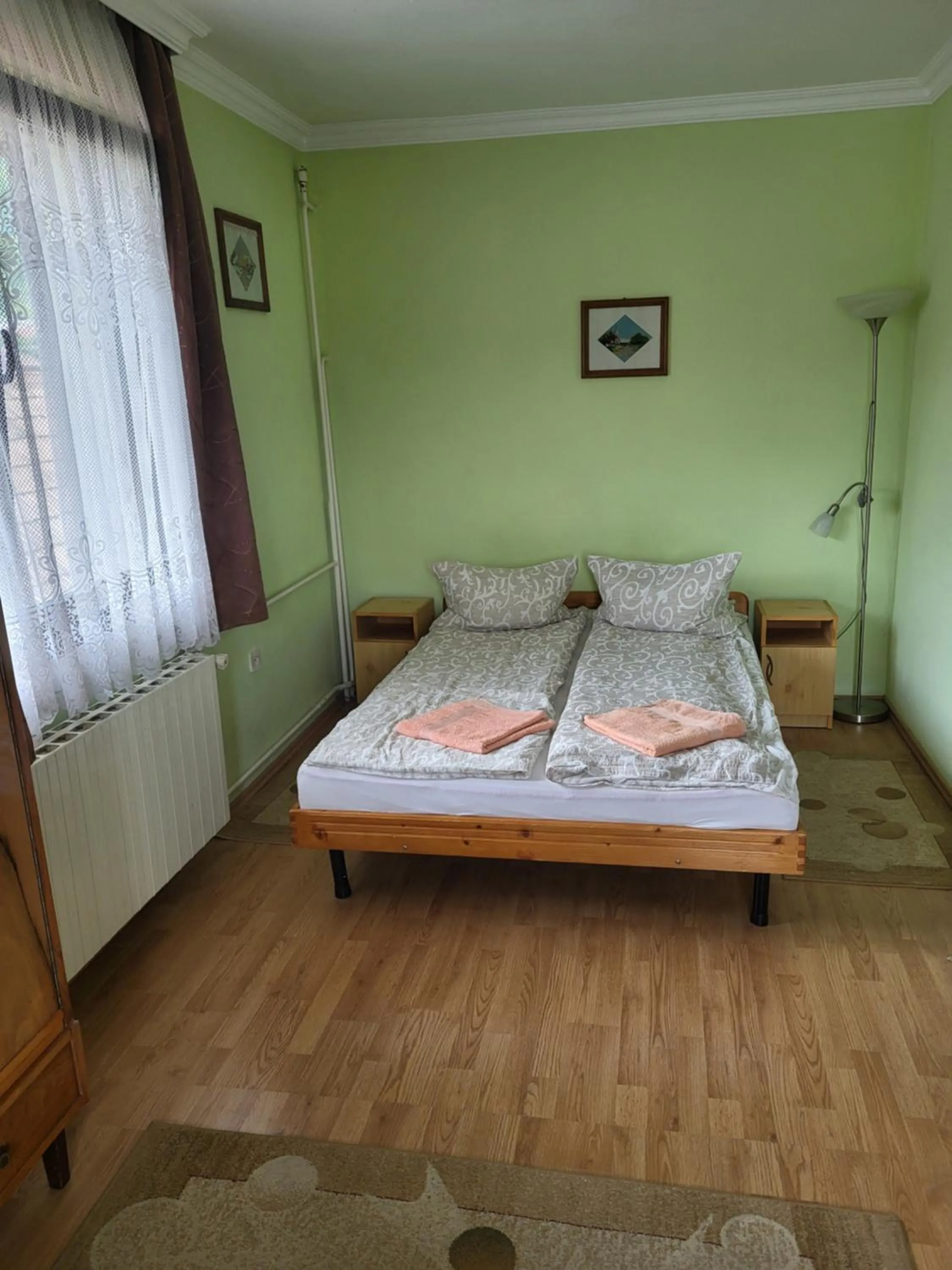 Photo of the whole room, Bed in Csaki Vendeghaz