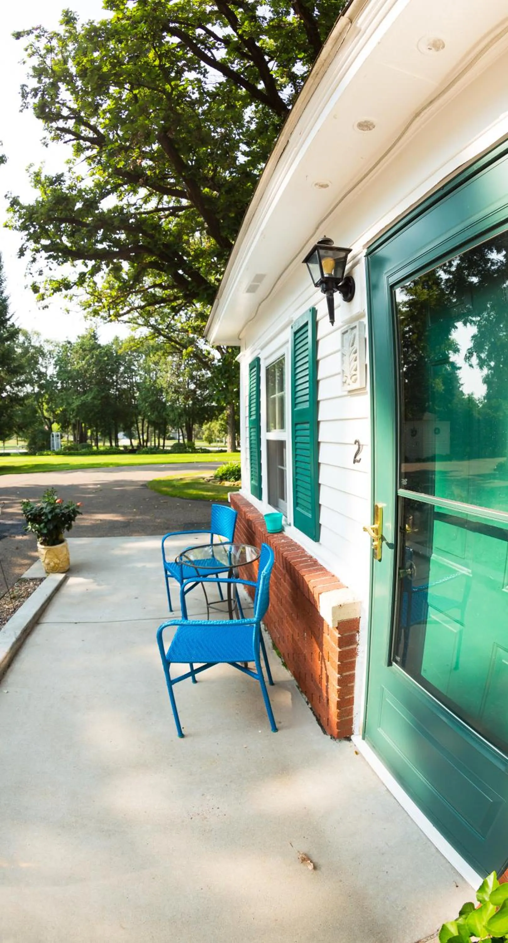 Facade/entrance in Oak Park Inn